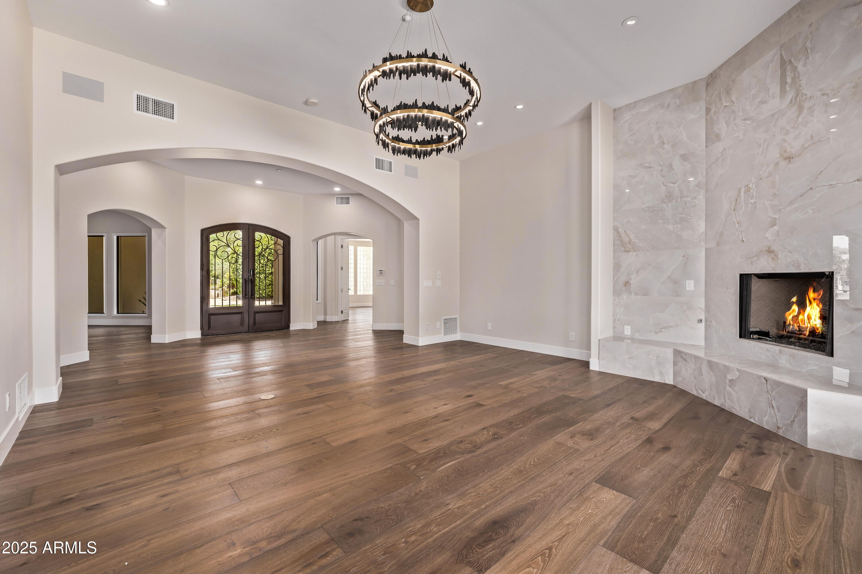 CARMICHAEL COURT - Residential
