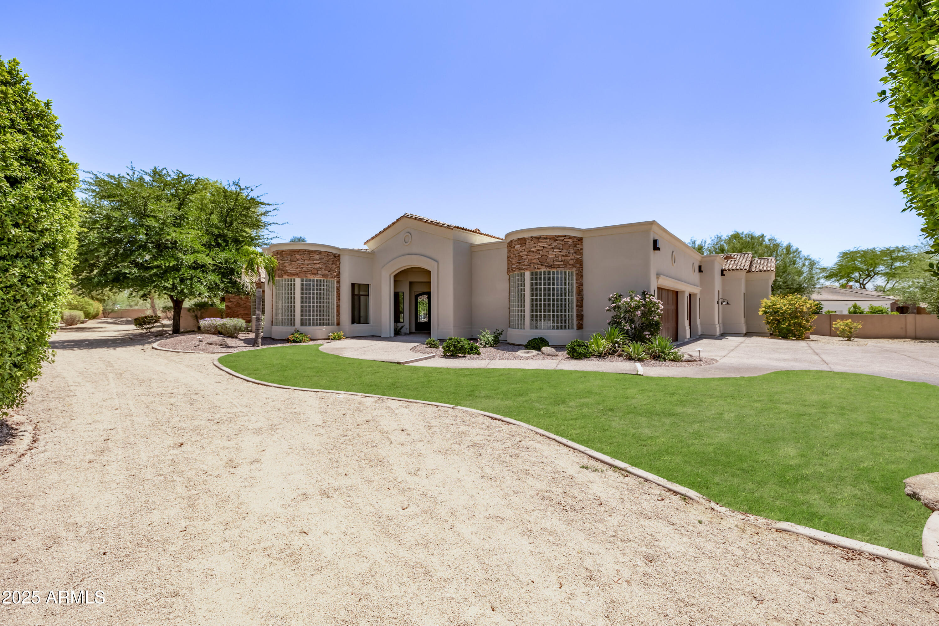 CARMICHAEL COURT - Residential