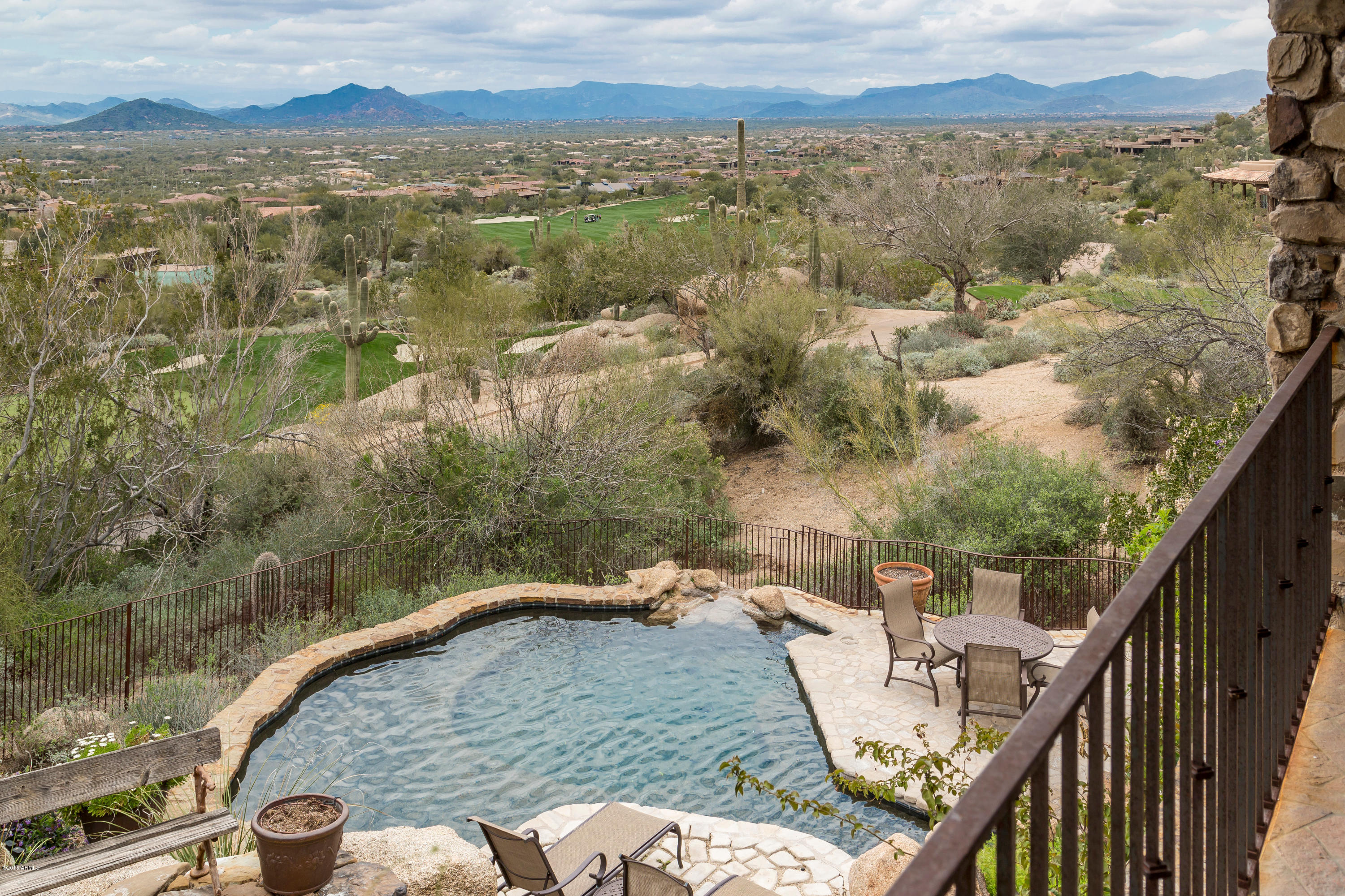 Estancia - Residential