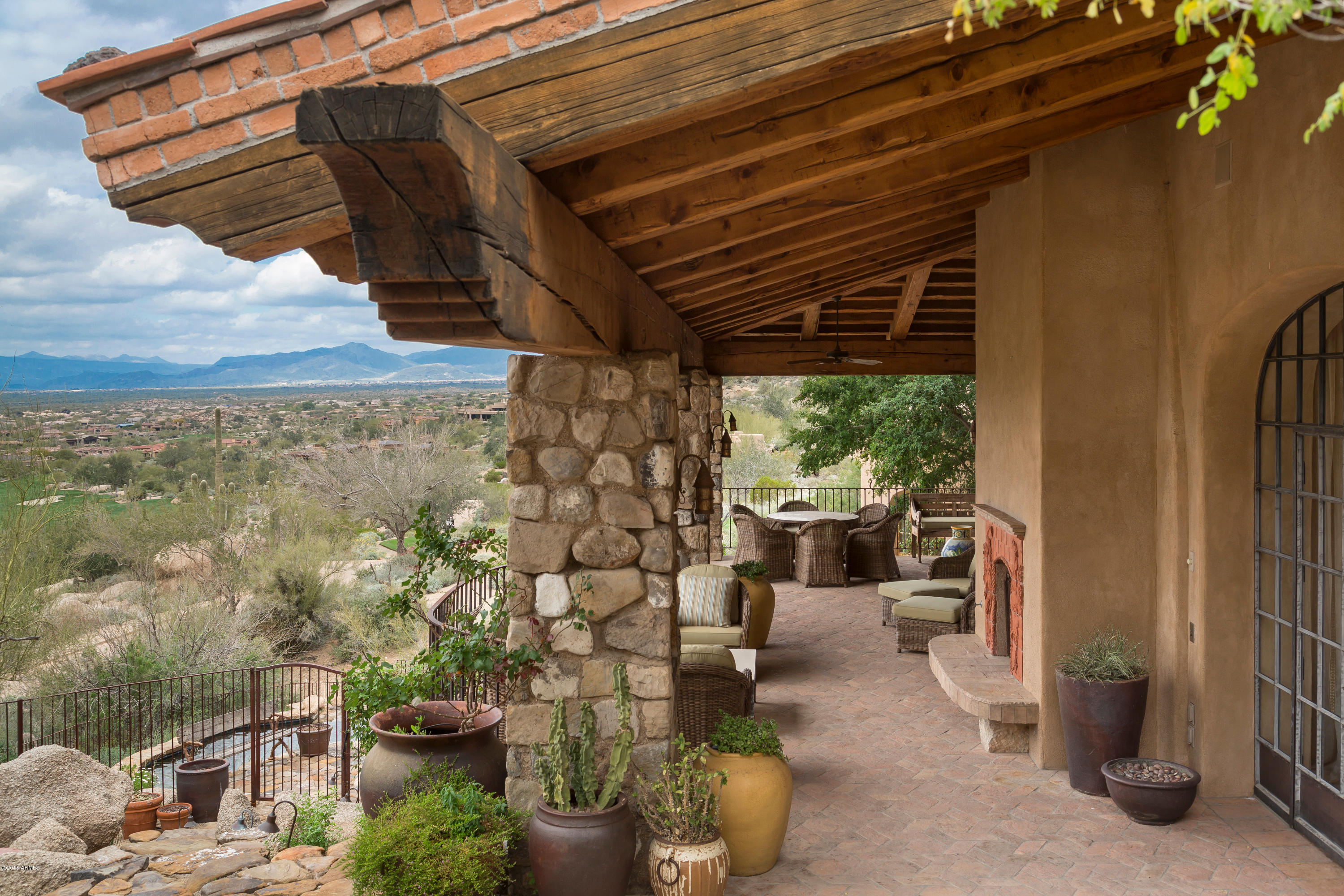Estancia - Residential