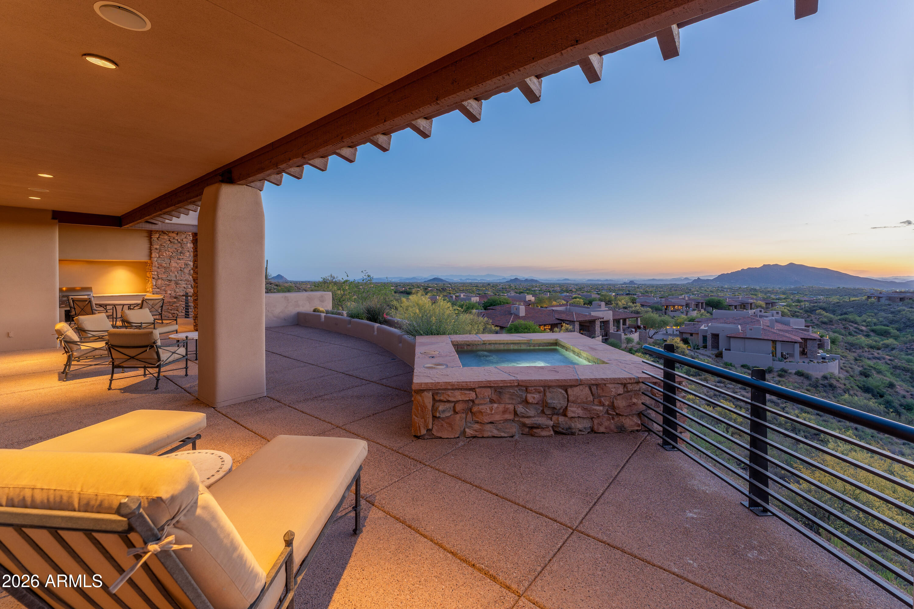 DESERT MOUNTAIN PHASE 2 UNIT 28 - Residential