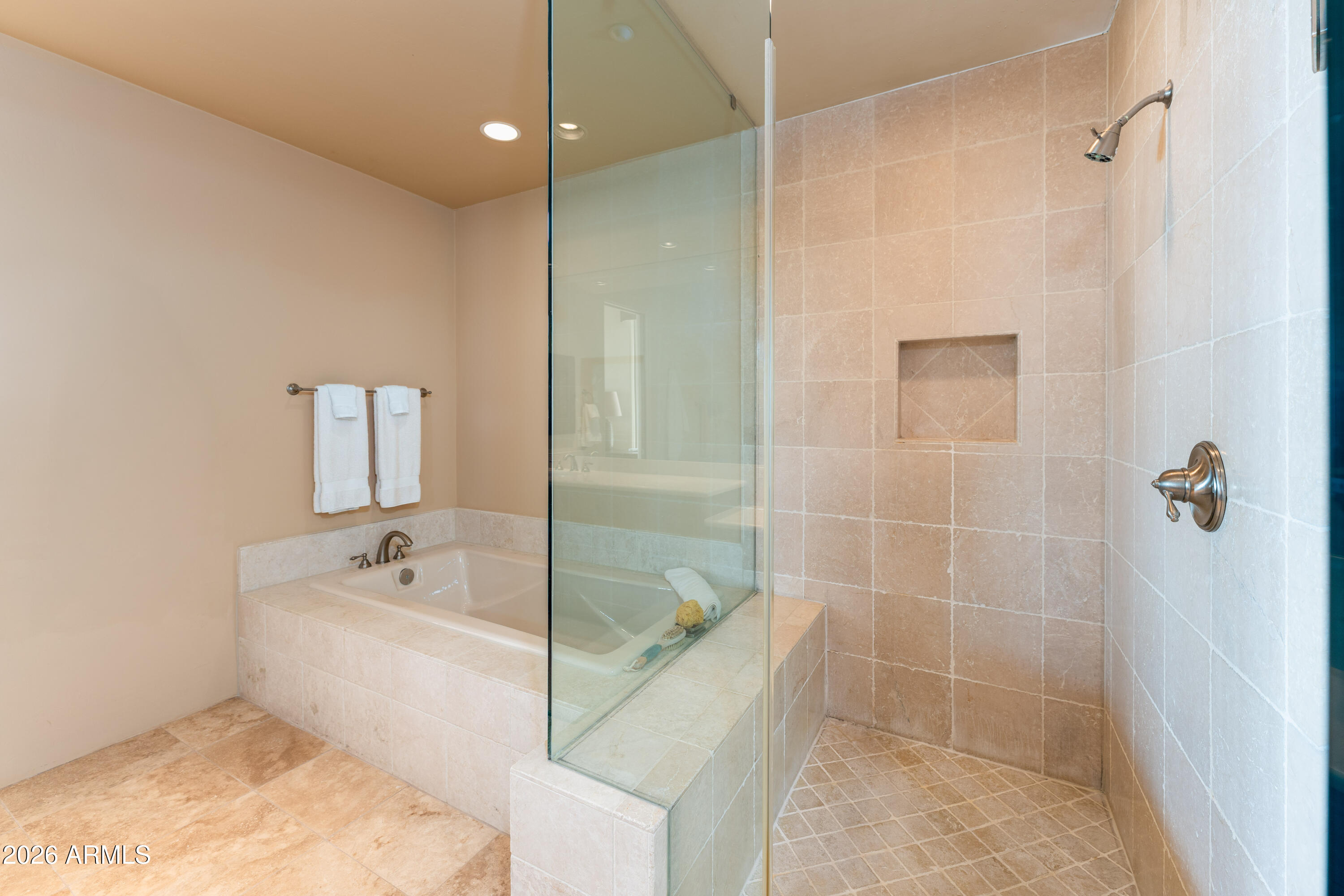 DESERT MOUNTAIN PHASE 2 UNIT 28 - Residential