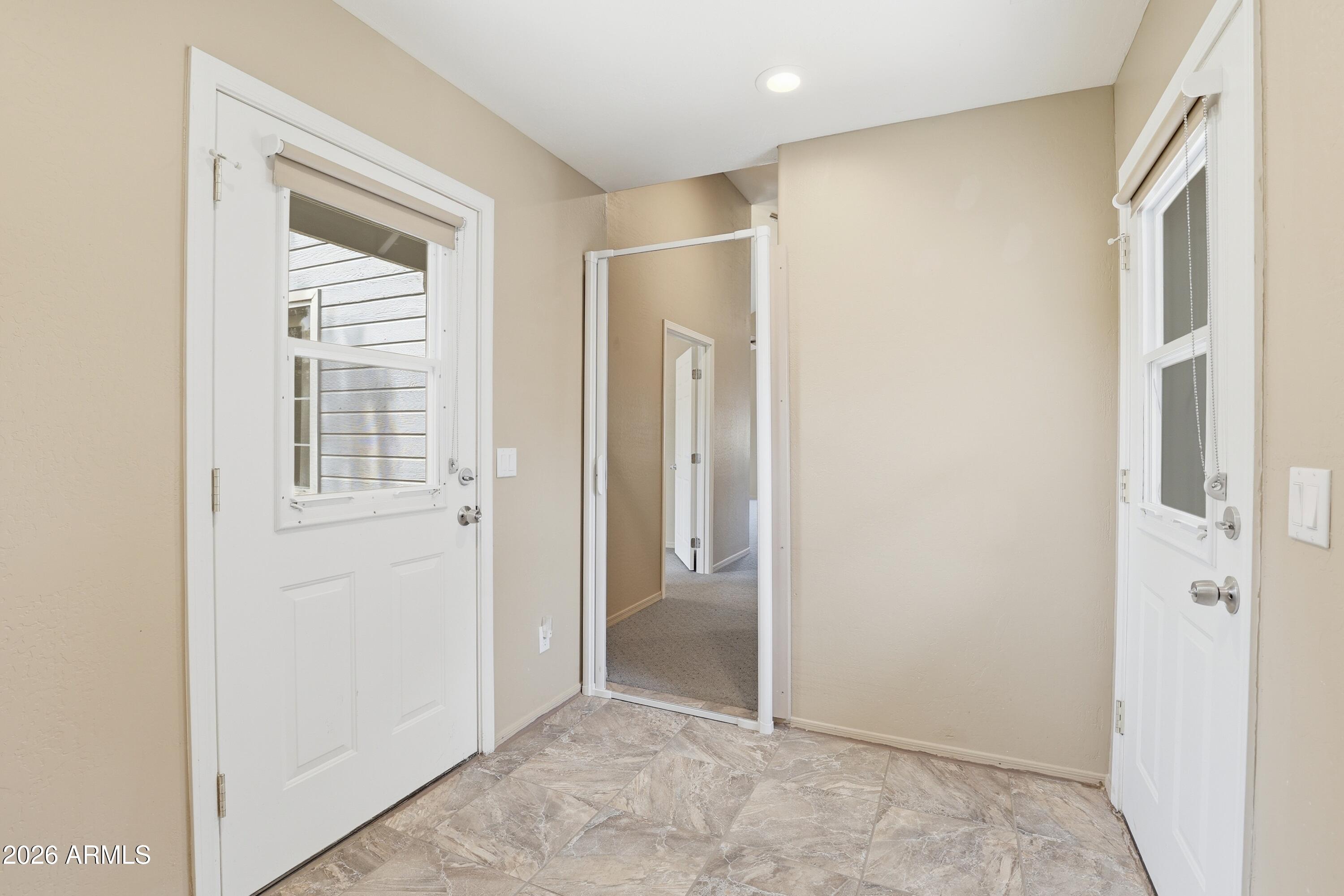 COUNTRY CLUB RANCHOS - Residential
