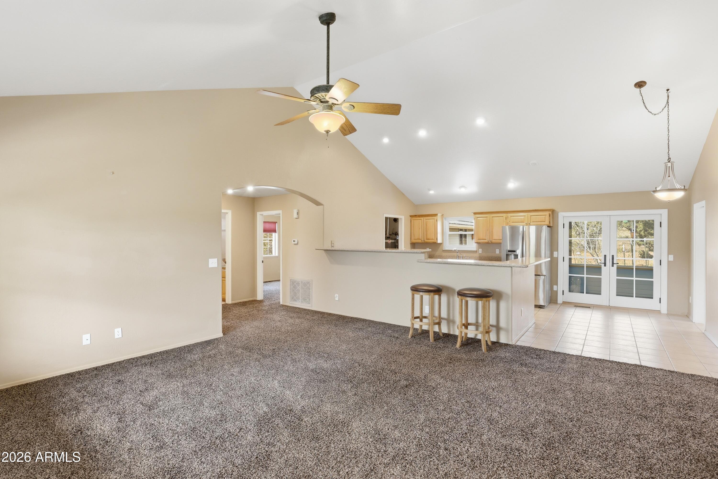 COUNTRY CLUB RANCHOS - Residential