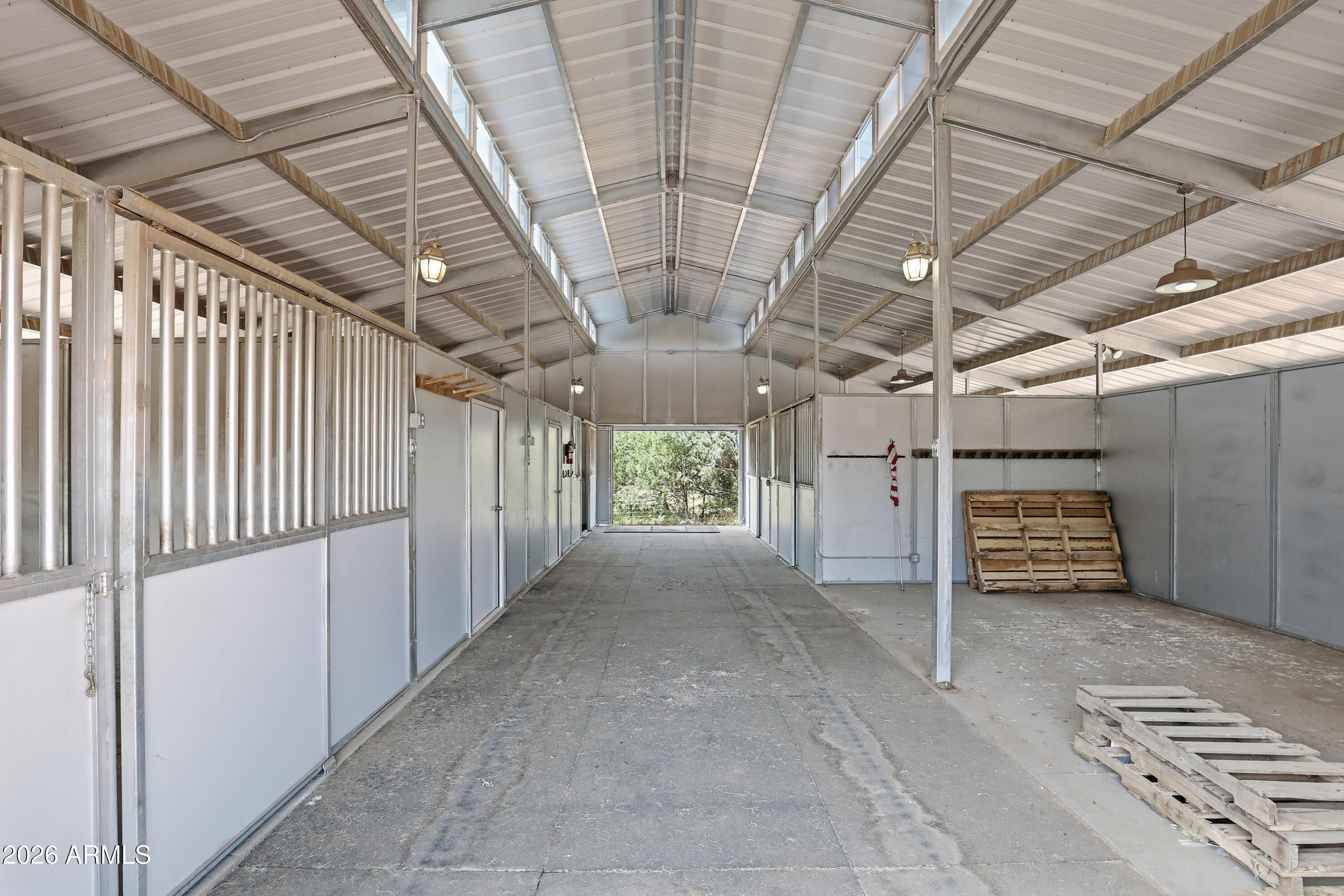 COUNTRY CLUB RANCHOS - Residential