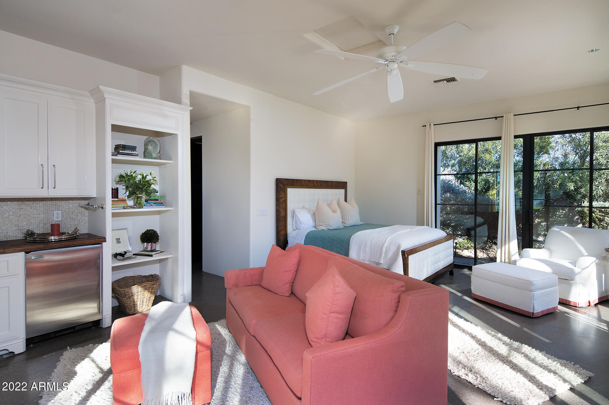 STONEVIEW - Residential