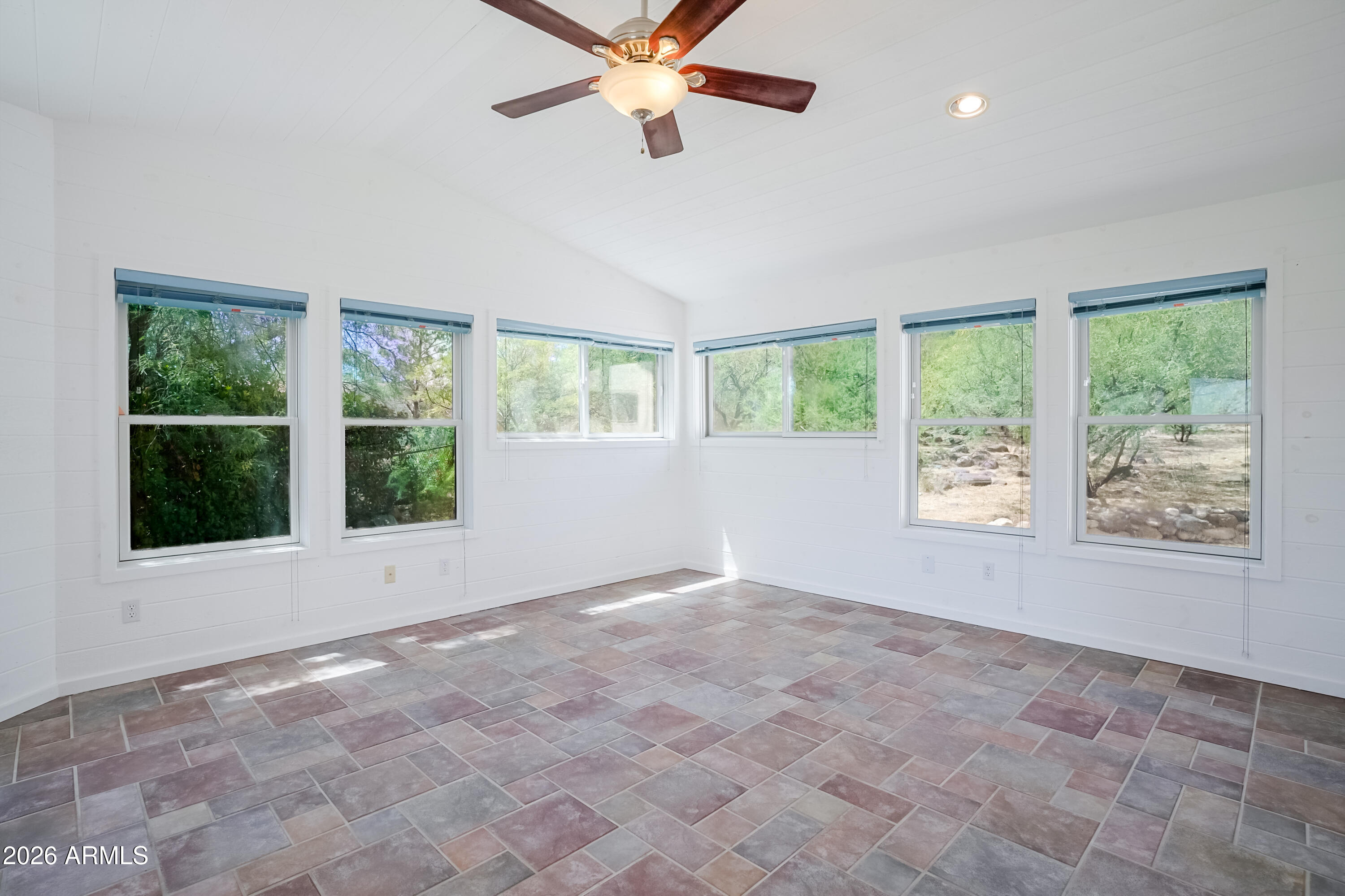 MINGUS VIEW ESTATES - Residential