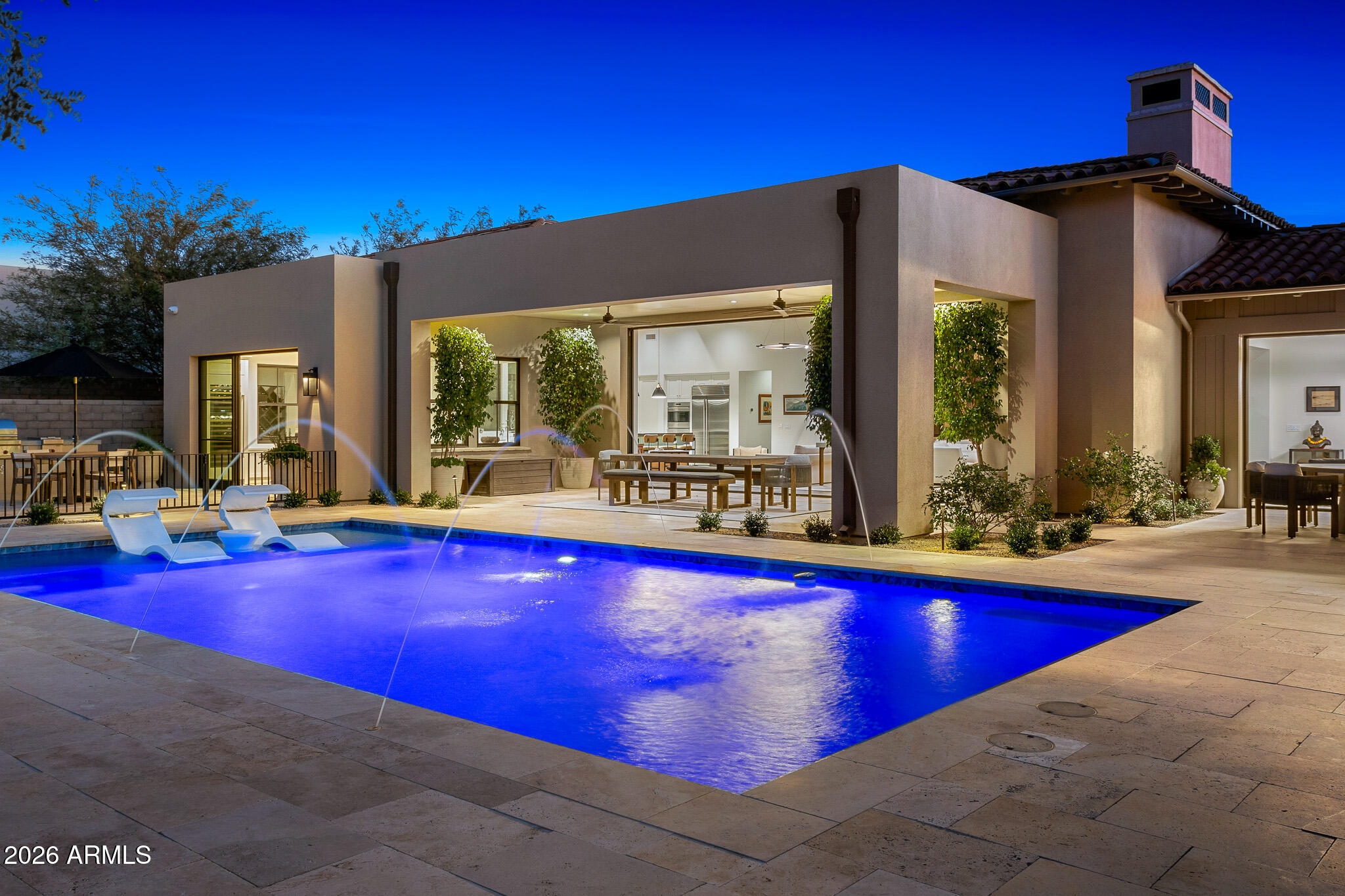 WHITE HORSE - Residential