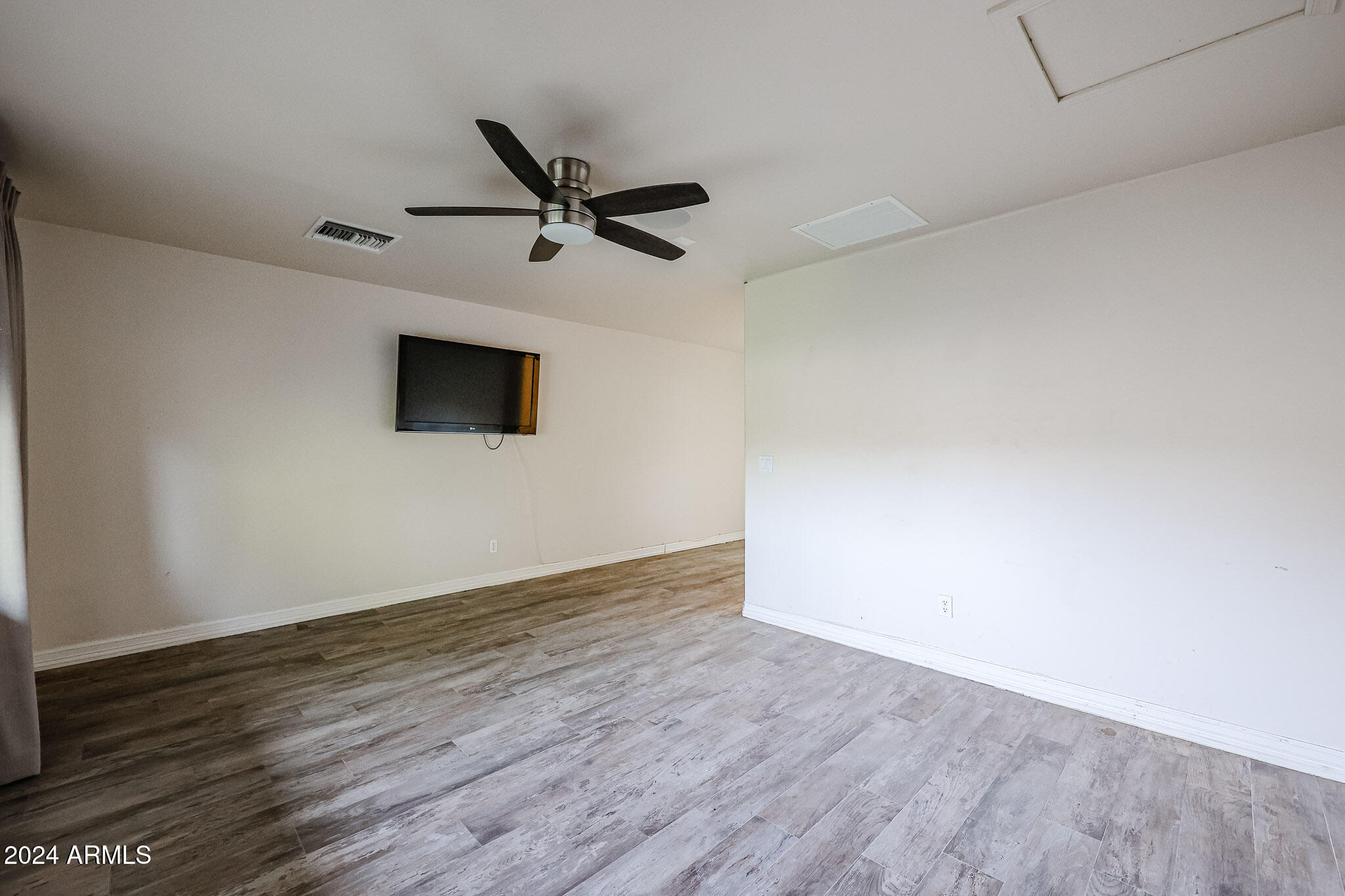 OASIS CITRUS GROVES 1 - Residential