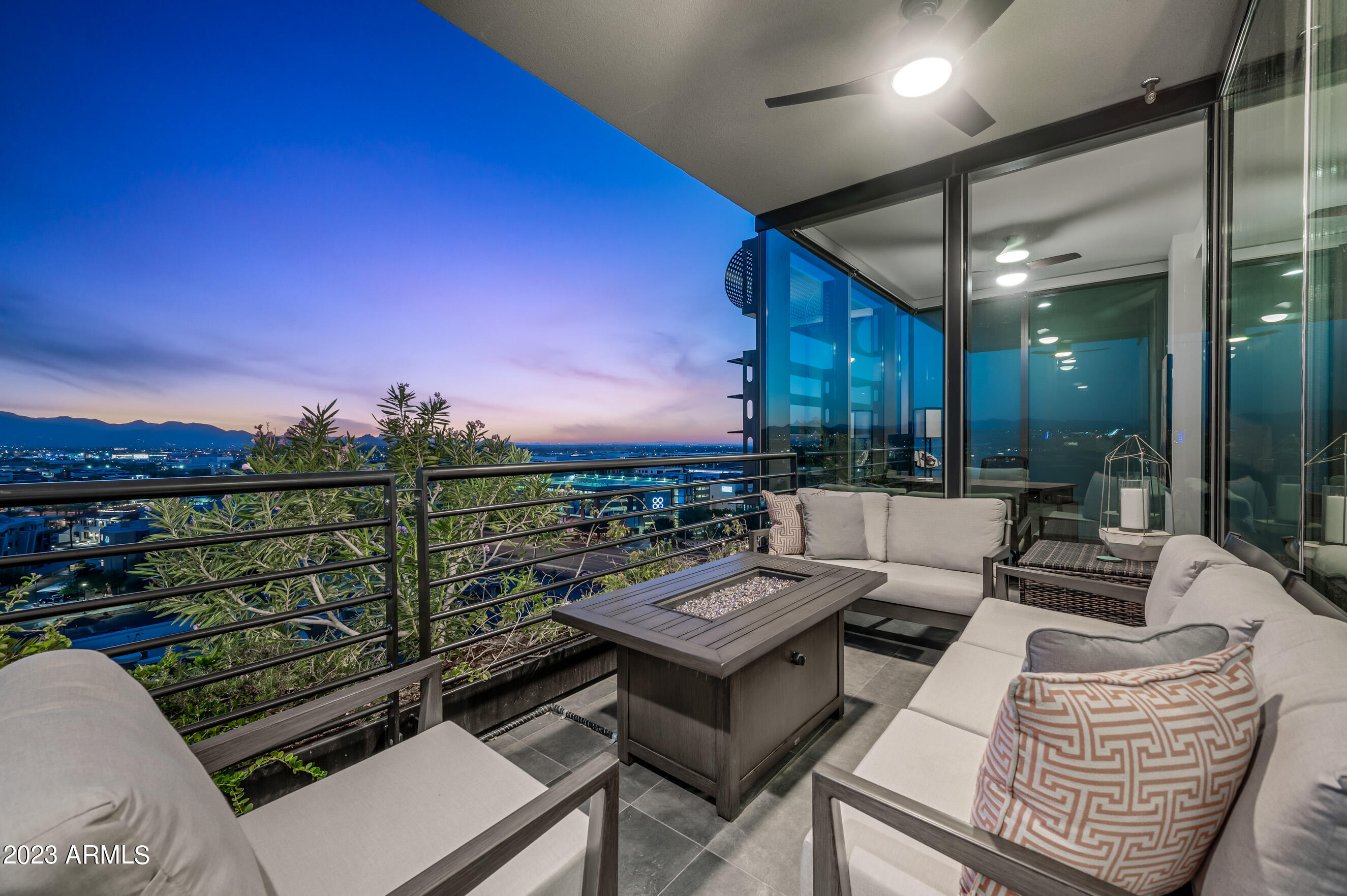 OPTIMA KIERLAND CENTER 7180 CONDOMINIUM 1ST AMD AN - Residential