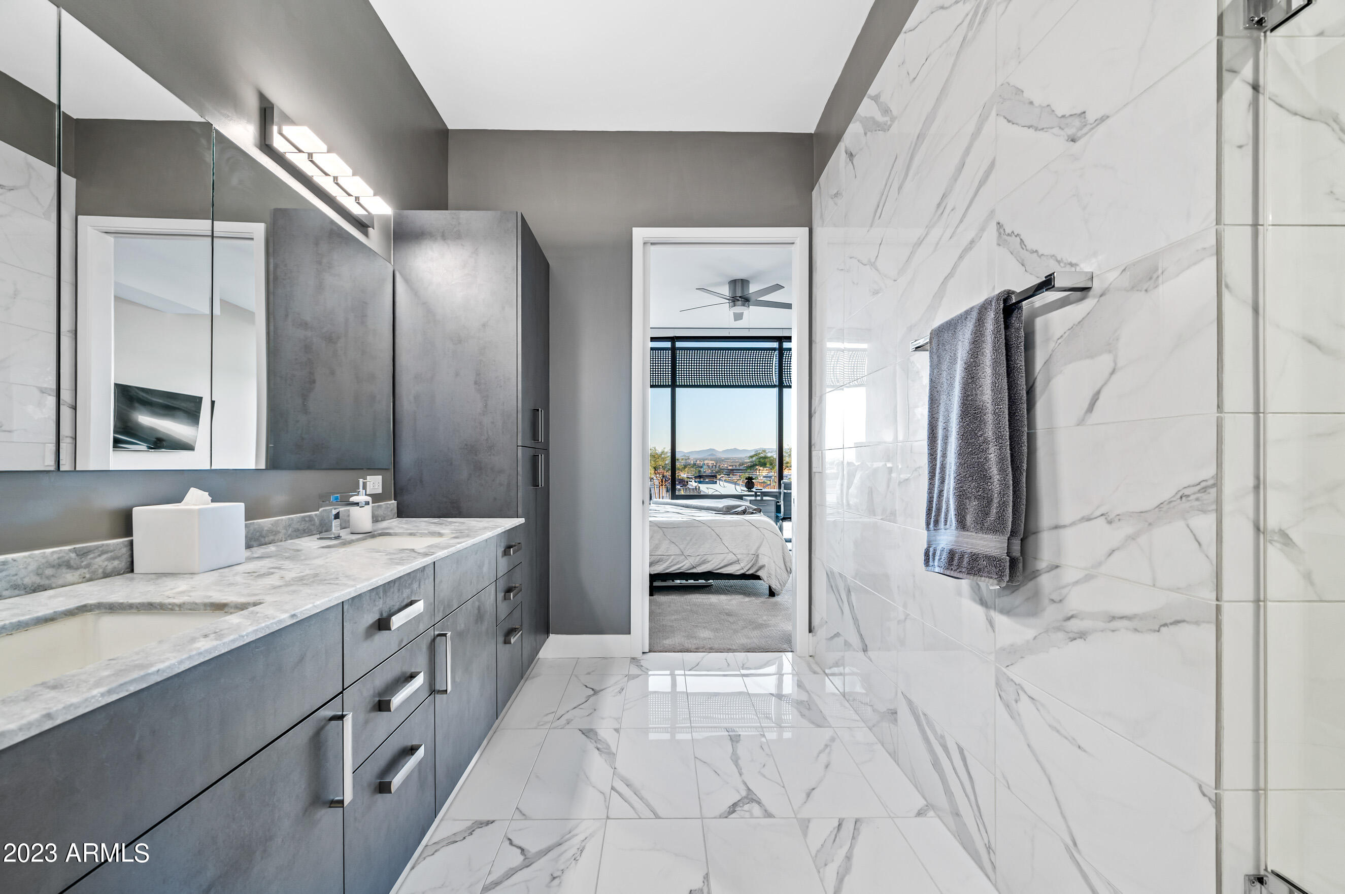 OPTIMA KIERLAND CENTER 7180 CONDOMINIUM 1ST AMD AN - Residential
