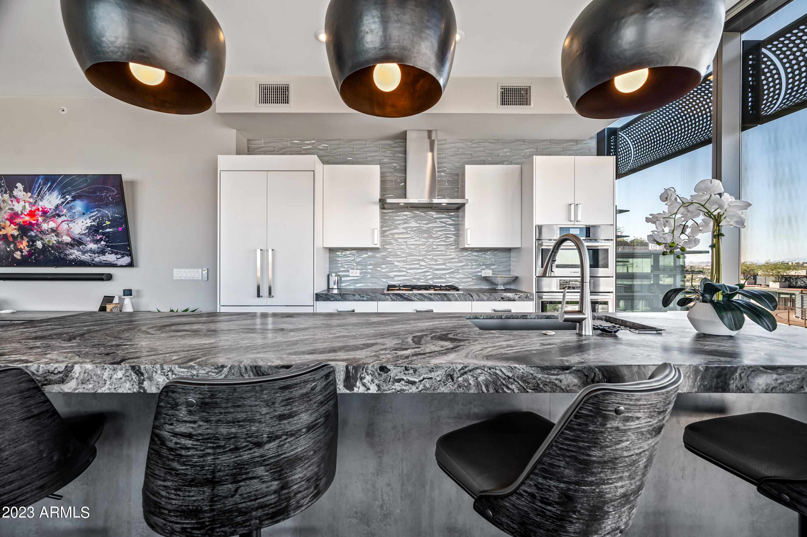 OPTIMA KIERLAND CENTER 7180 CONDOMINIUM 1ST AMD AN - Residential