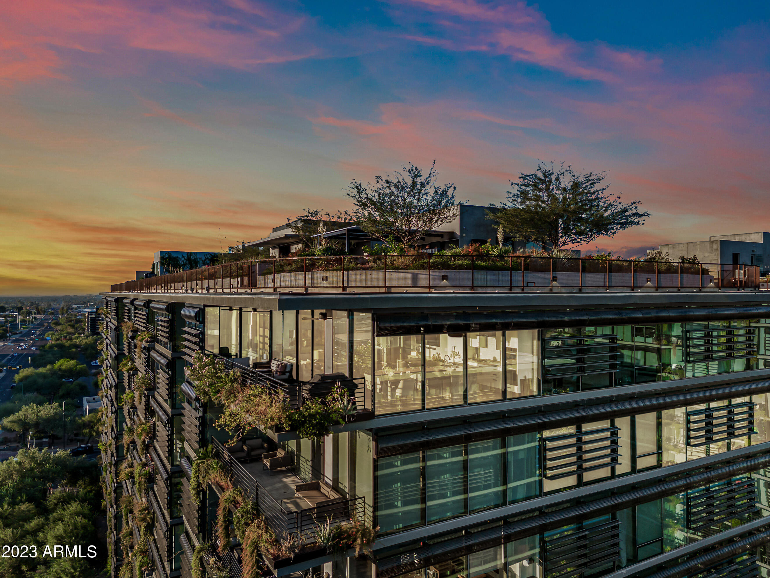 OPTIMA KIERLAND CENTER 7180 CONDOMINIUM 1ST AMD AN - Residential