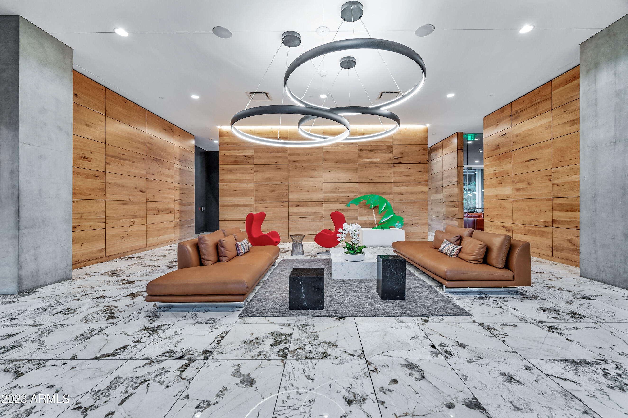 OPTIMA KIERLAND CENTER 7180 CONDOMINIUM 1ST AMD AN - Residential