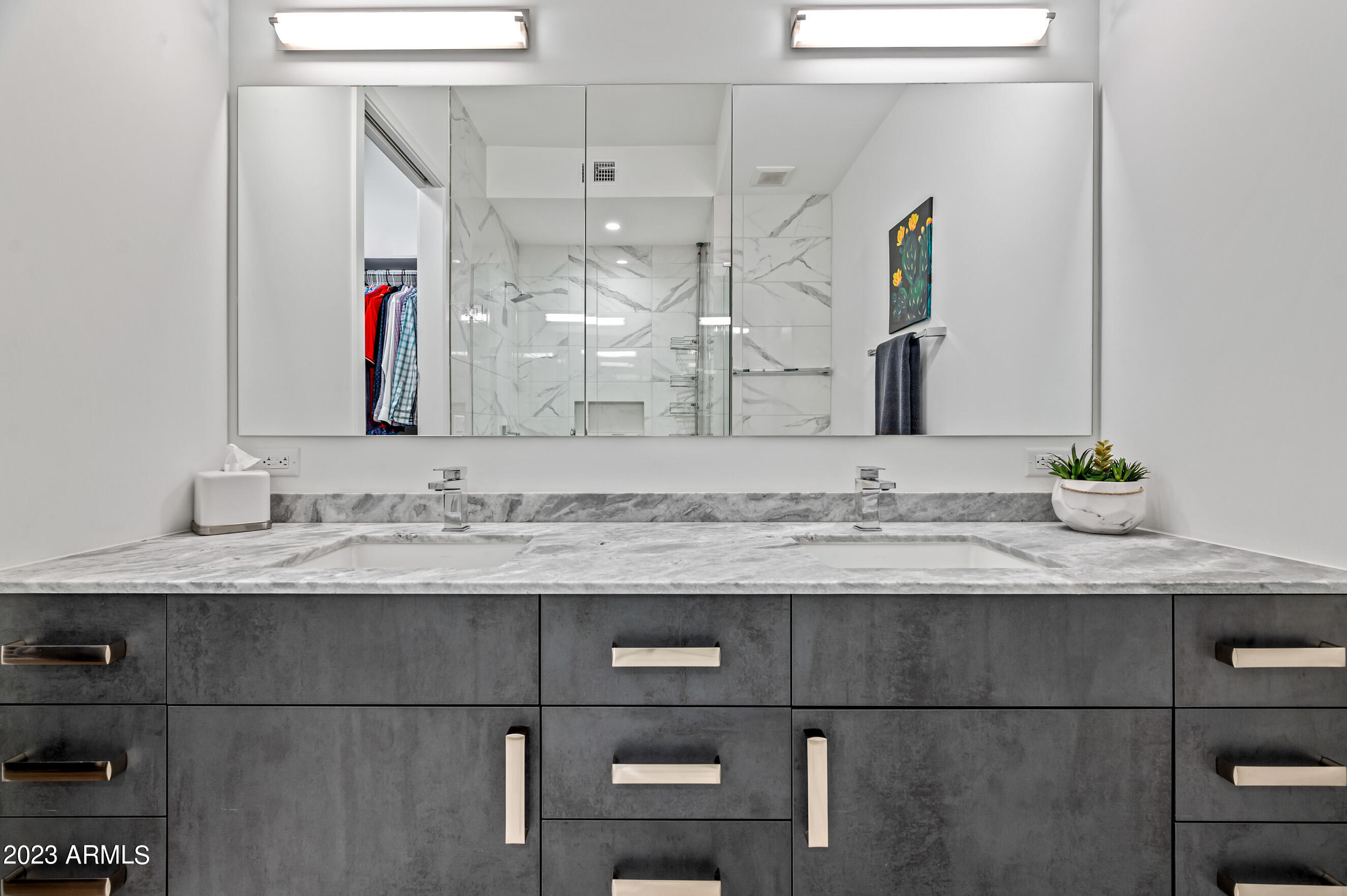 OPTIMA KIERLAND CENTER 7180 CONDOMINIUM 1ST AMD AN - Residential