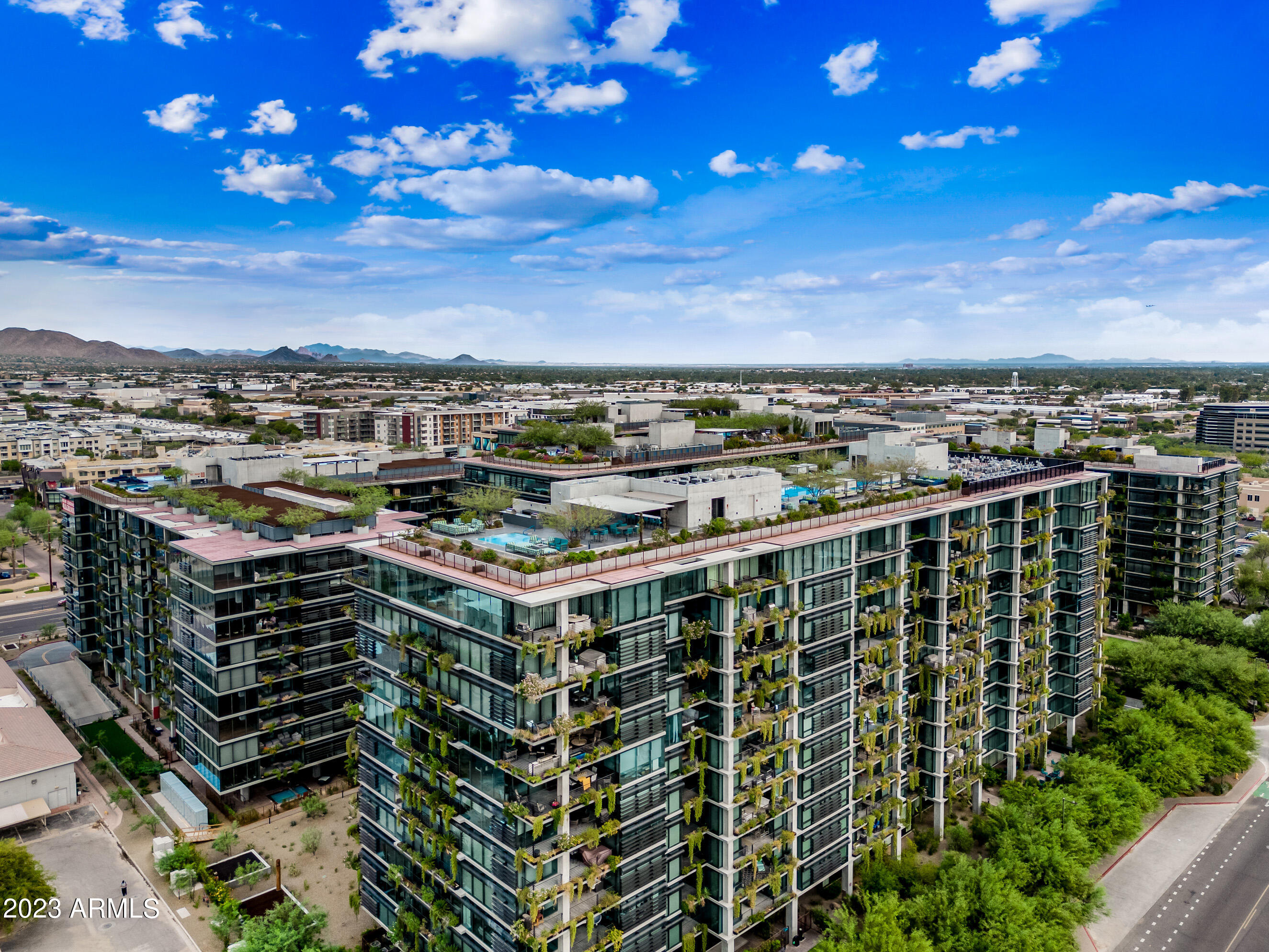OPTIMA KIERLAND CENTER 7180 CONDOMINIUM 1ST AMD AN - Residential