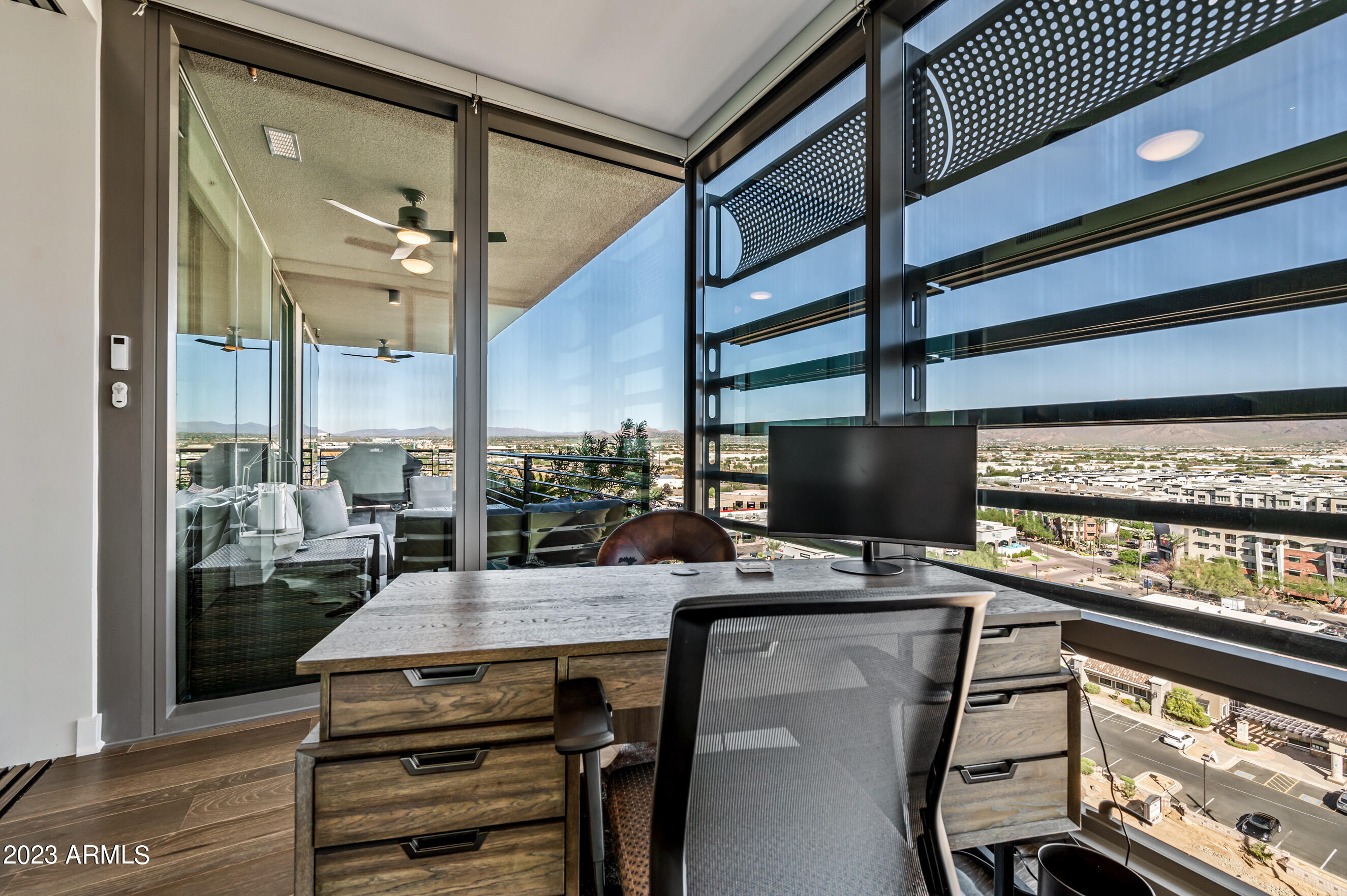OPTIMA KIERLAND CENTER 7180 CONDOMINIUM 1ST AMD AN - Residential