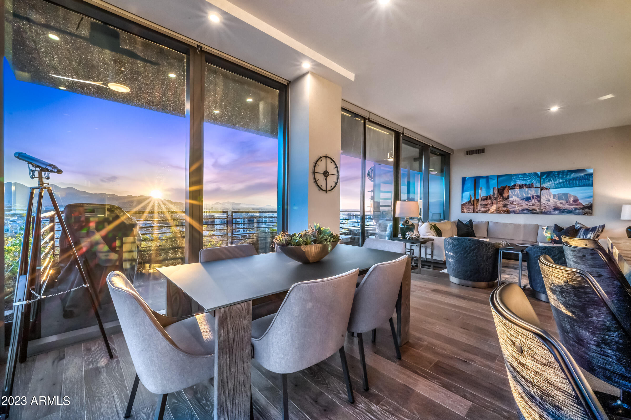 OPTIMA KIERLAND CENTER 7180 CONDOMINIUM 1ST AMD AN - Residential