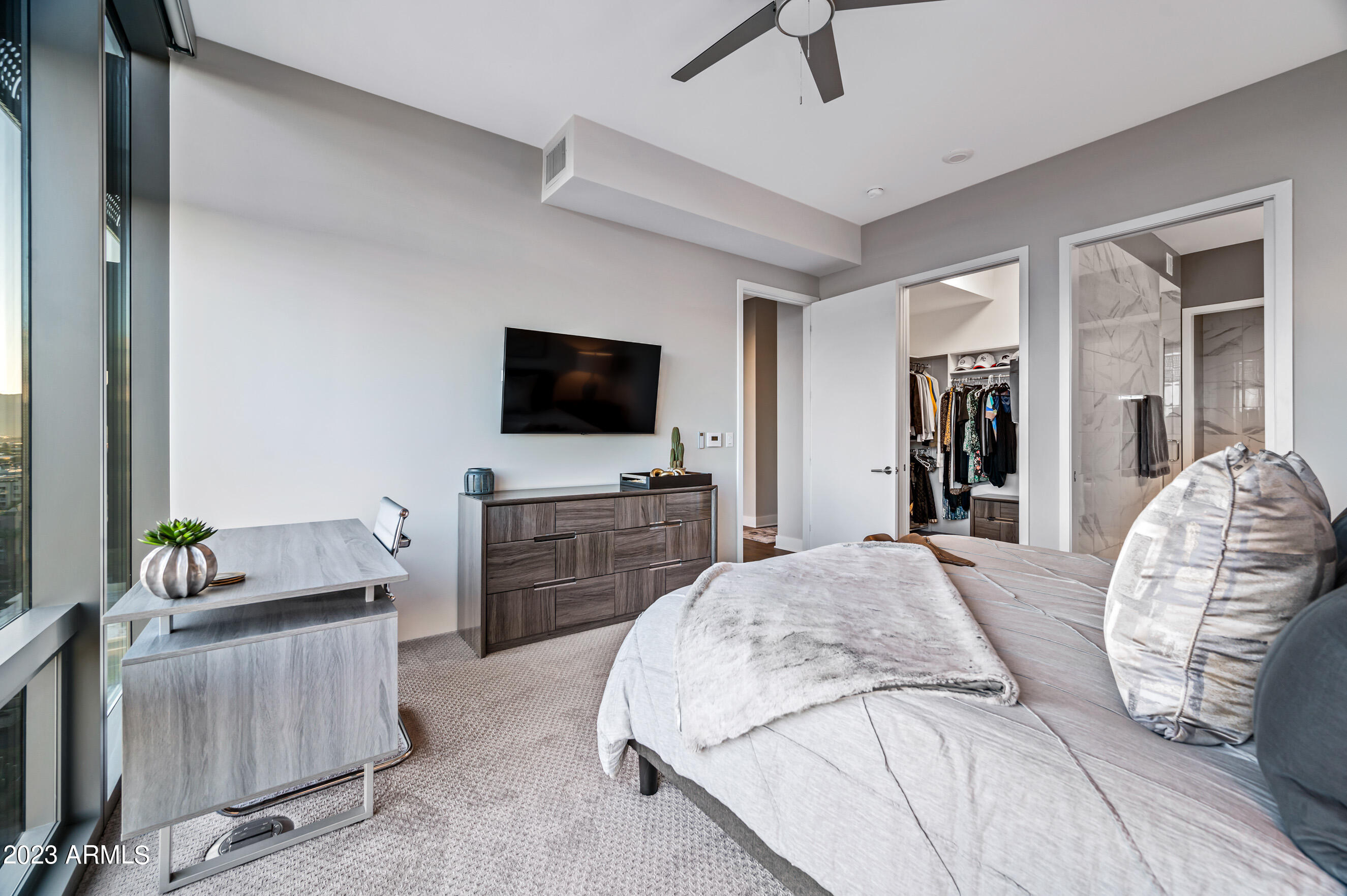 OPTIMA KIERLAND CENTER 7180 CONDOMINIUM 1ST AMD AN - Residential