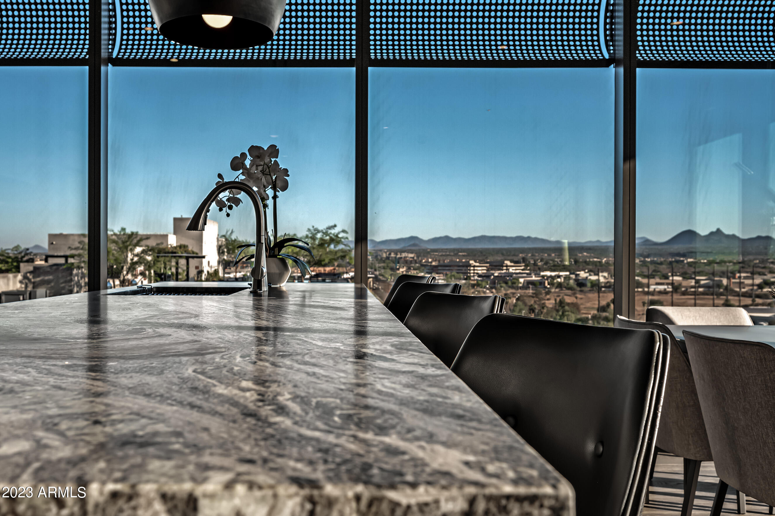 OPTIMA KIERLAND CENTER 7180 CONDOMINIUM 1ST AMD AN - Residential