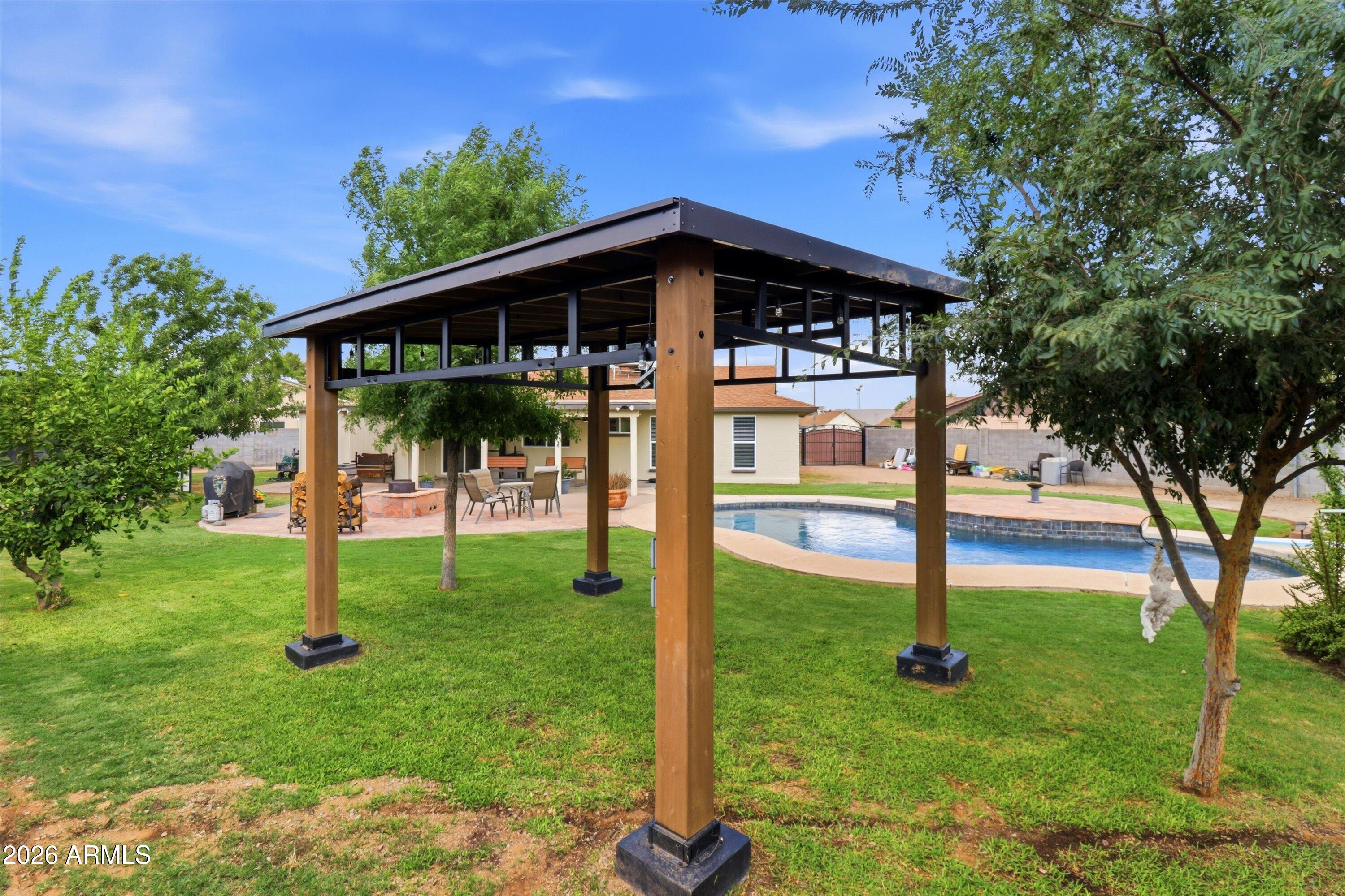 WOODRIDGE UNIT 3 - Residential