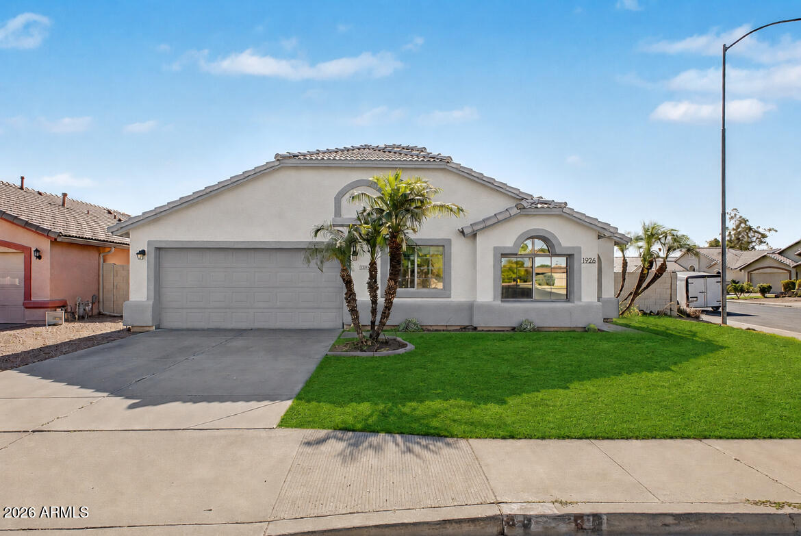 SIRRINE ESTATES - Residential