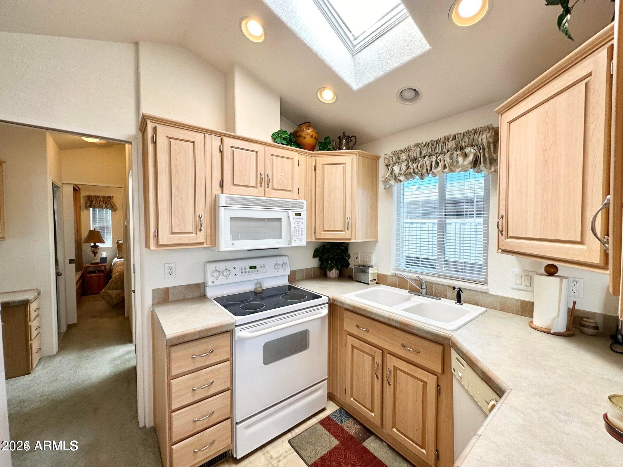 GOLDEN VISTA RV RESORT - Land