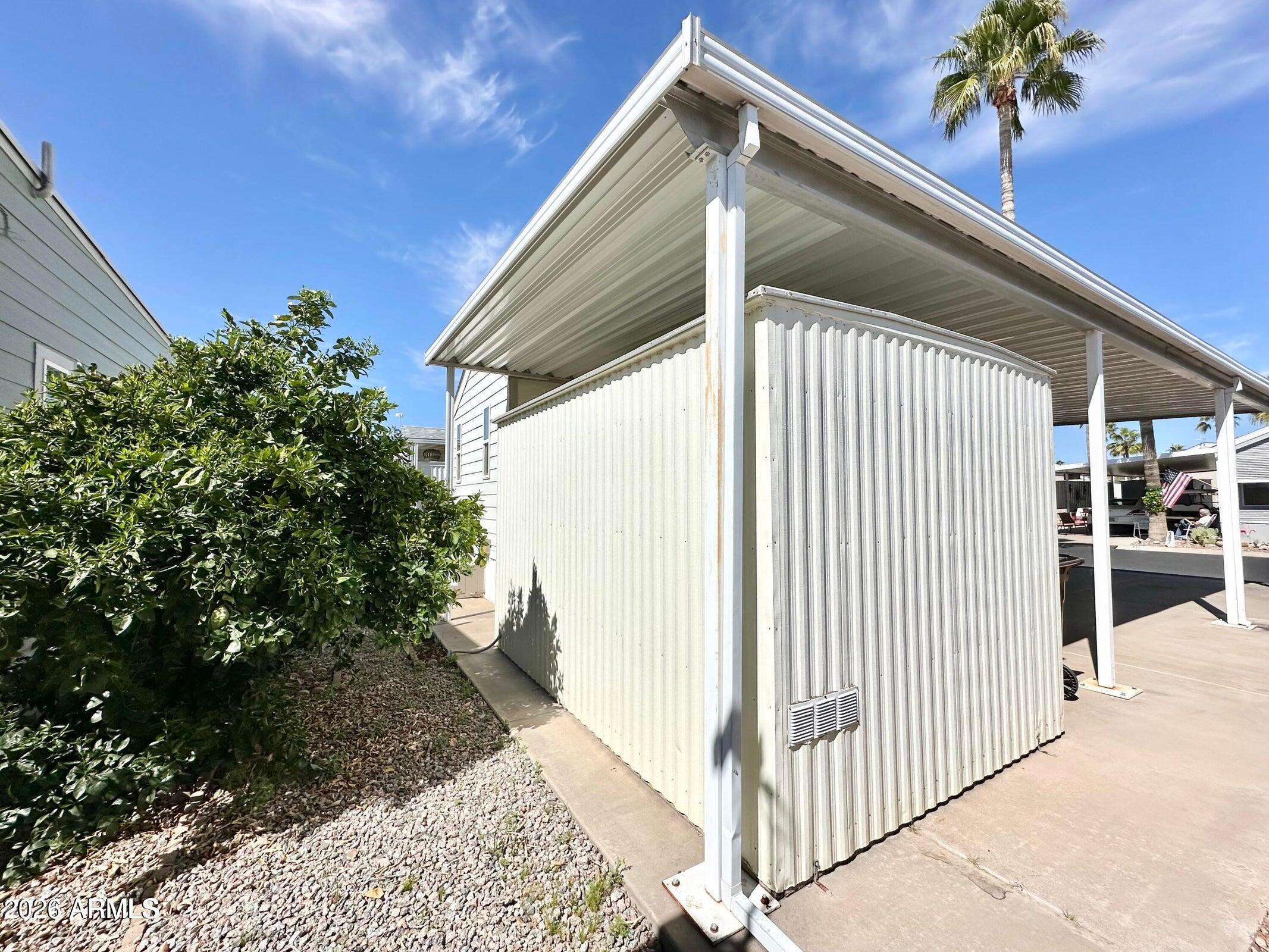 GOLDEN VISTA RV RESORT - Land
