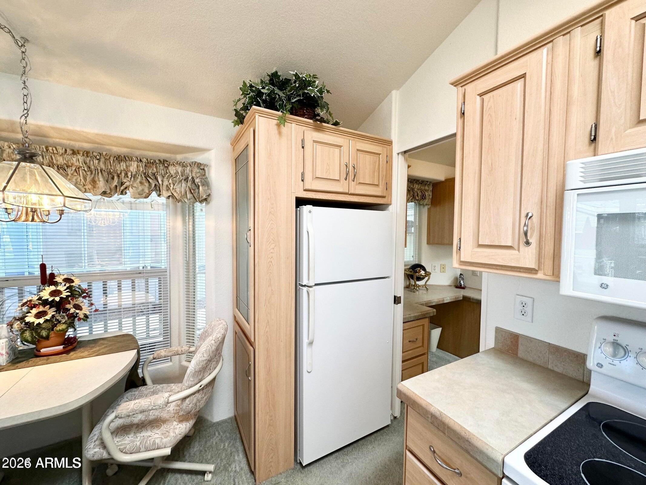 GOLDEN VISTA RV RESORT - Land