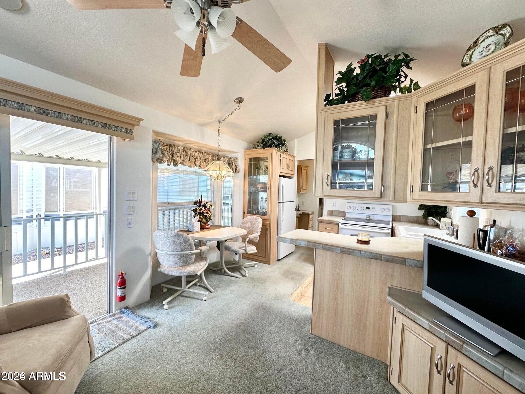GOLDEN VISTA RV RESORT - Land