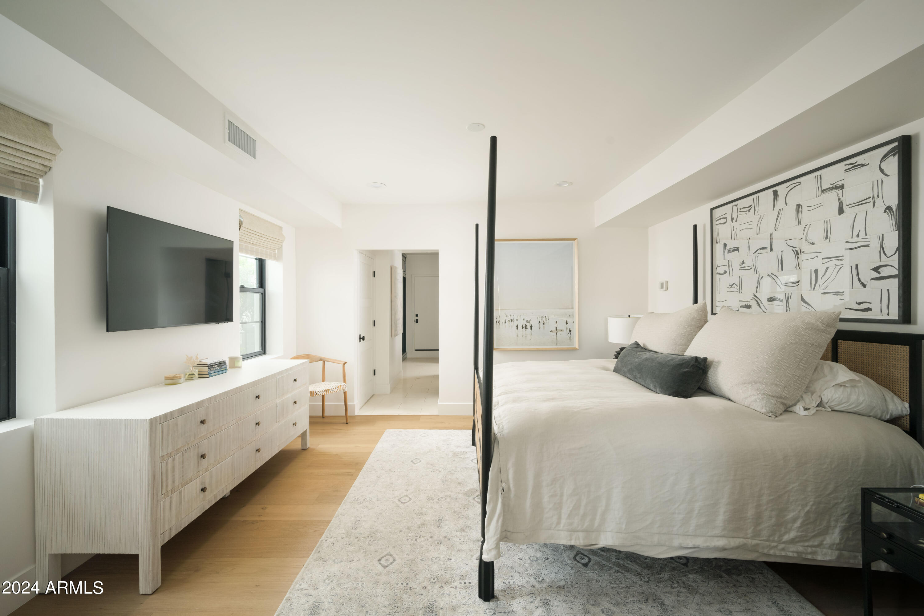 EQUESTRIAN MANOR UNIT 1 - Residential