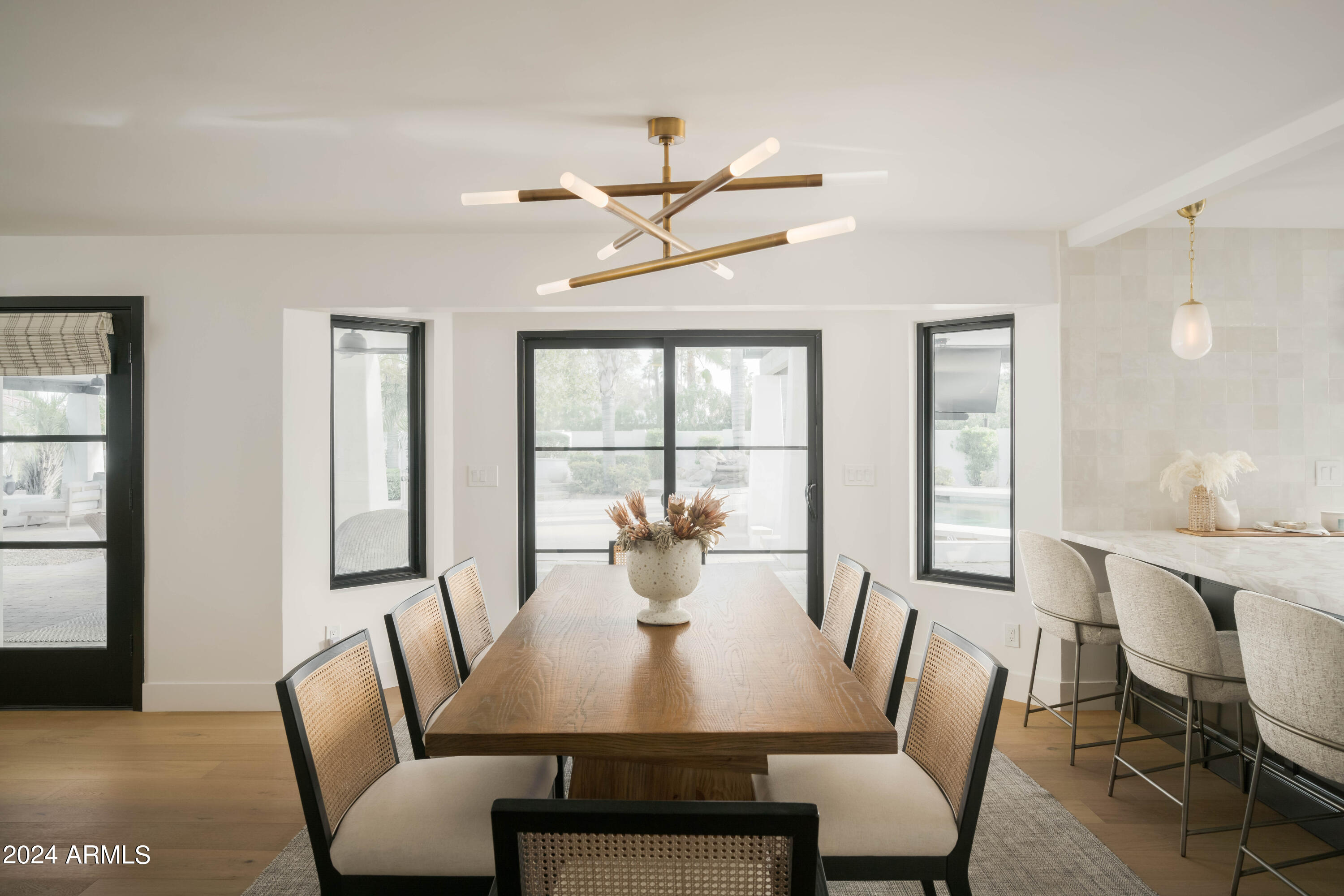 EQUESTRIAN MANOR UNIT 1 - Residential