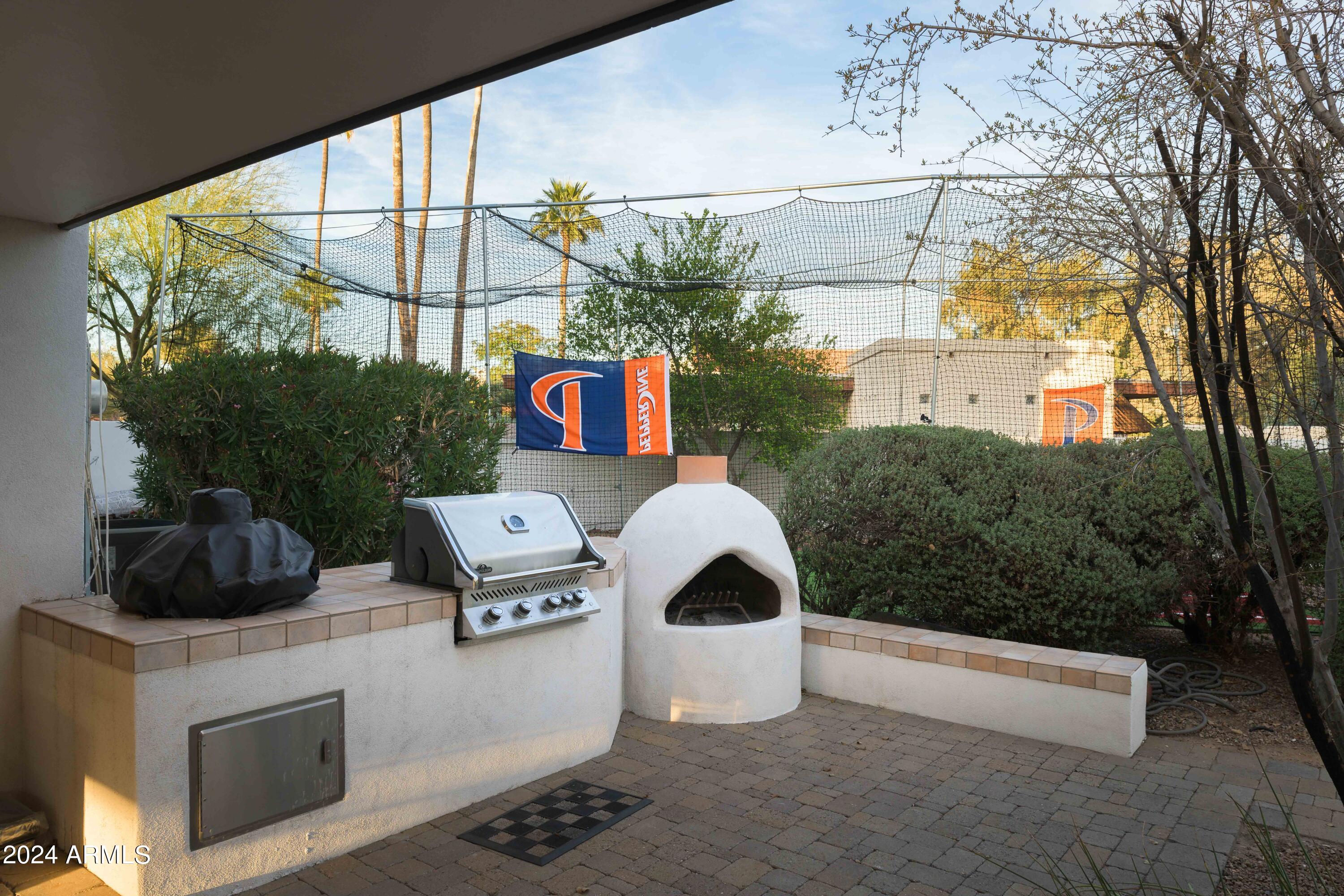 EQUESTRIAN MANOR UNIT 1 - Residential