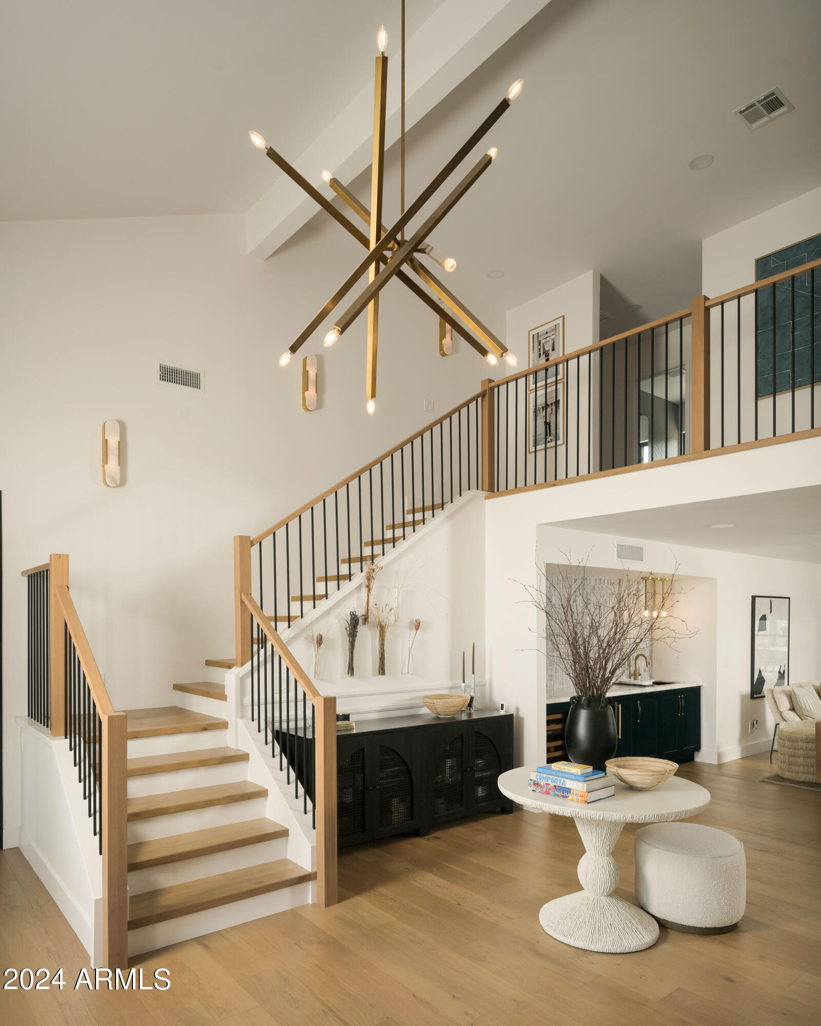 EQUESTRIAN MANOR UNIT 1 - Residential