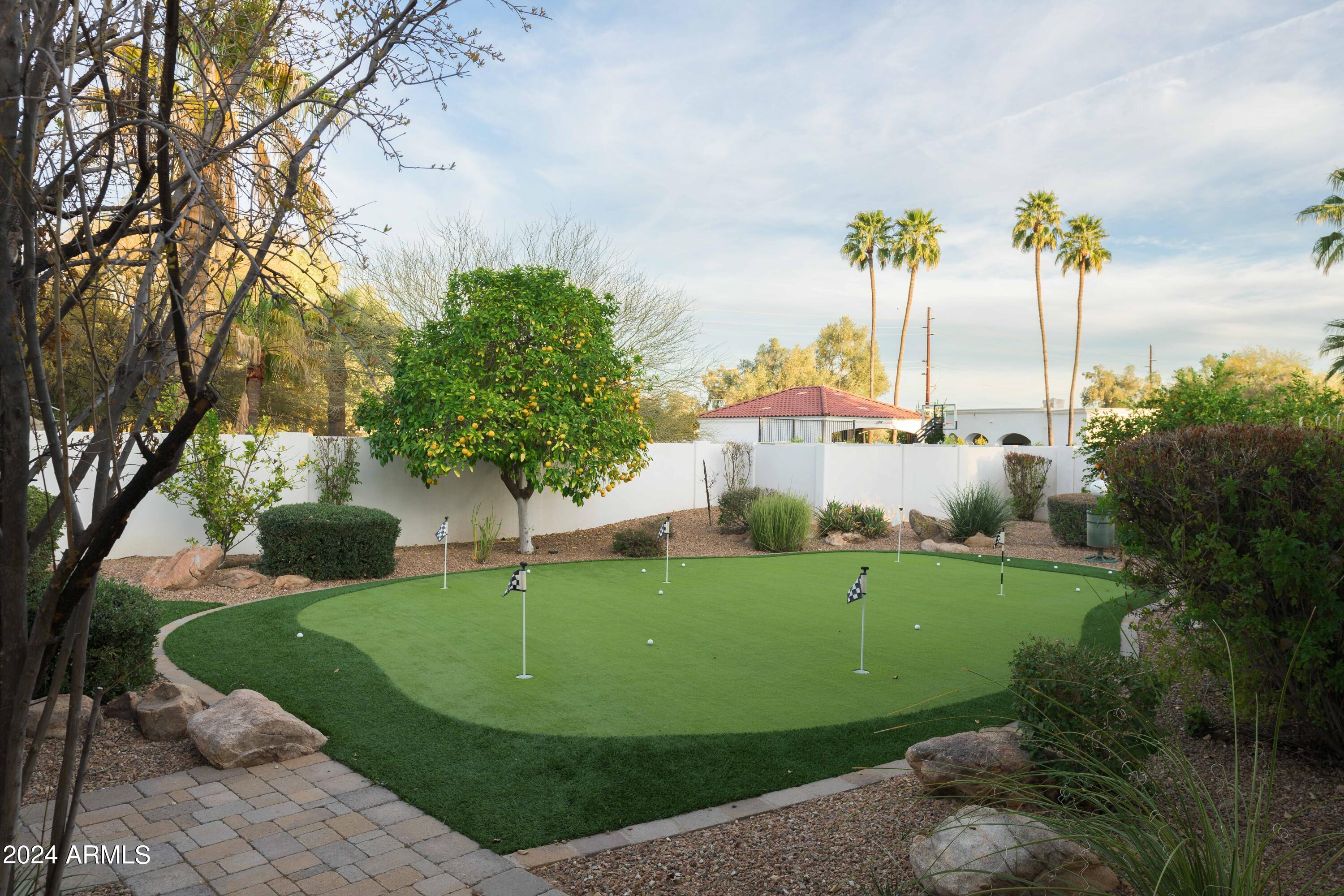 EQUESTRIAN MANOR UNIT 1 - Residential