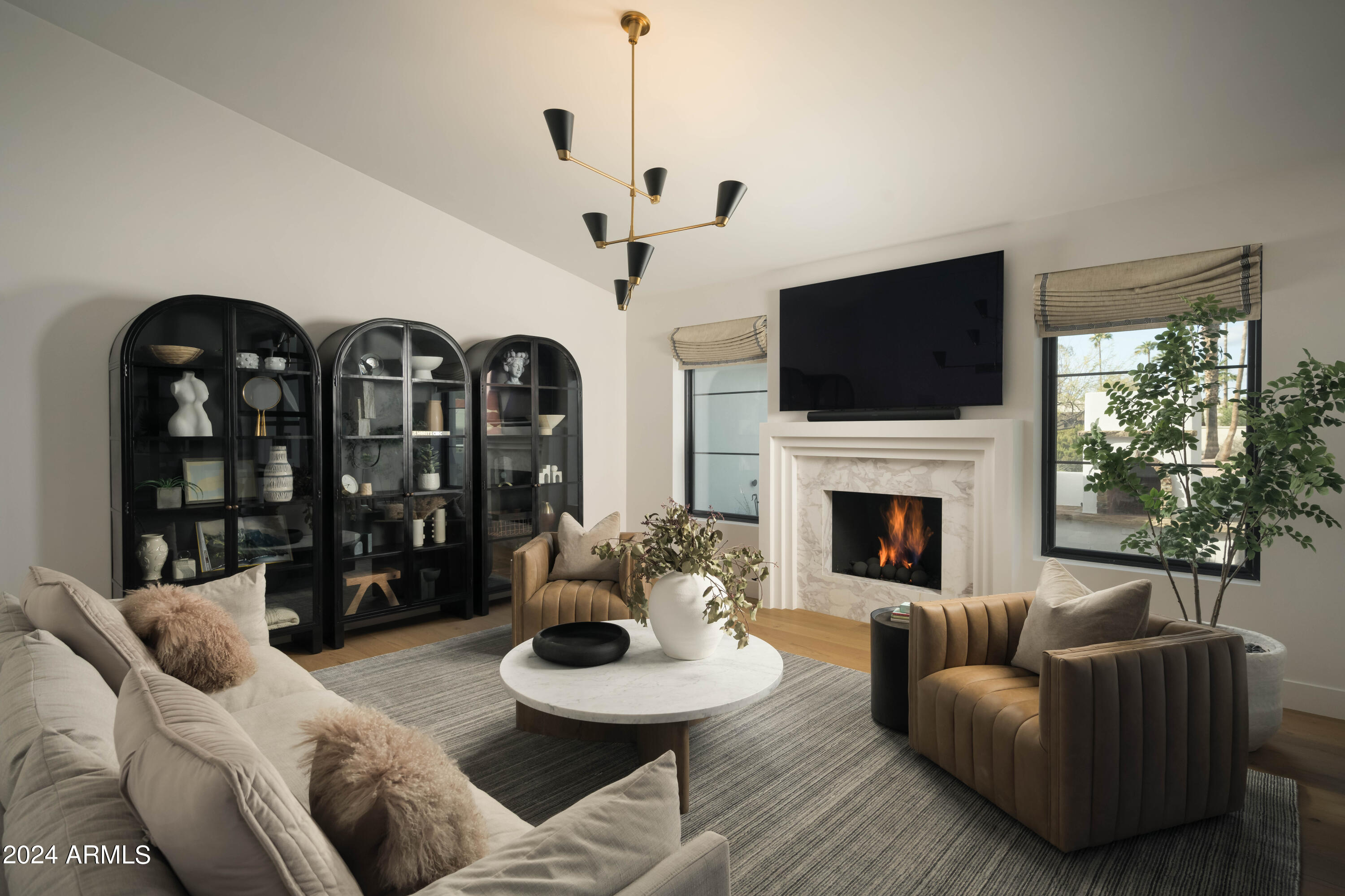 EQUESTRIAN MANOR UNIT 1 - Residential