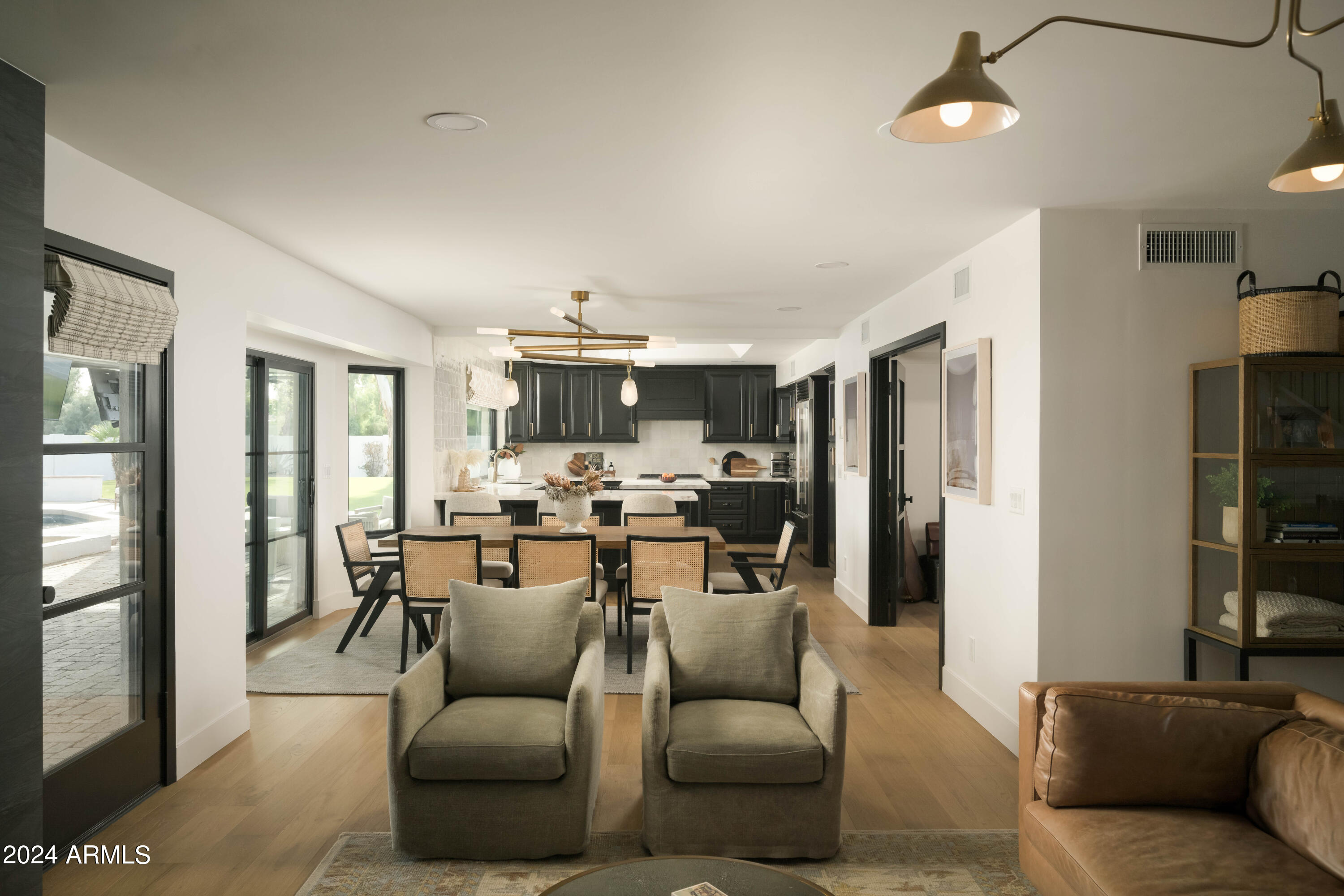 EQUESTRIAN MANOR UNIT 1 - Residential