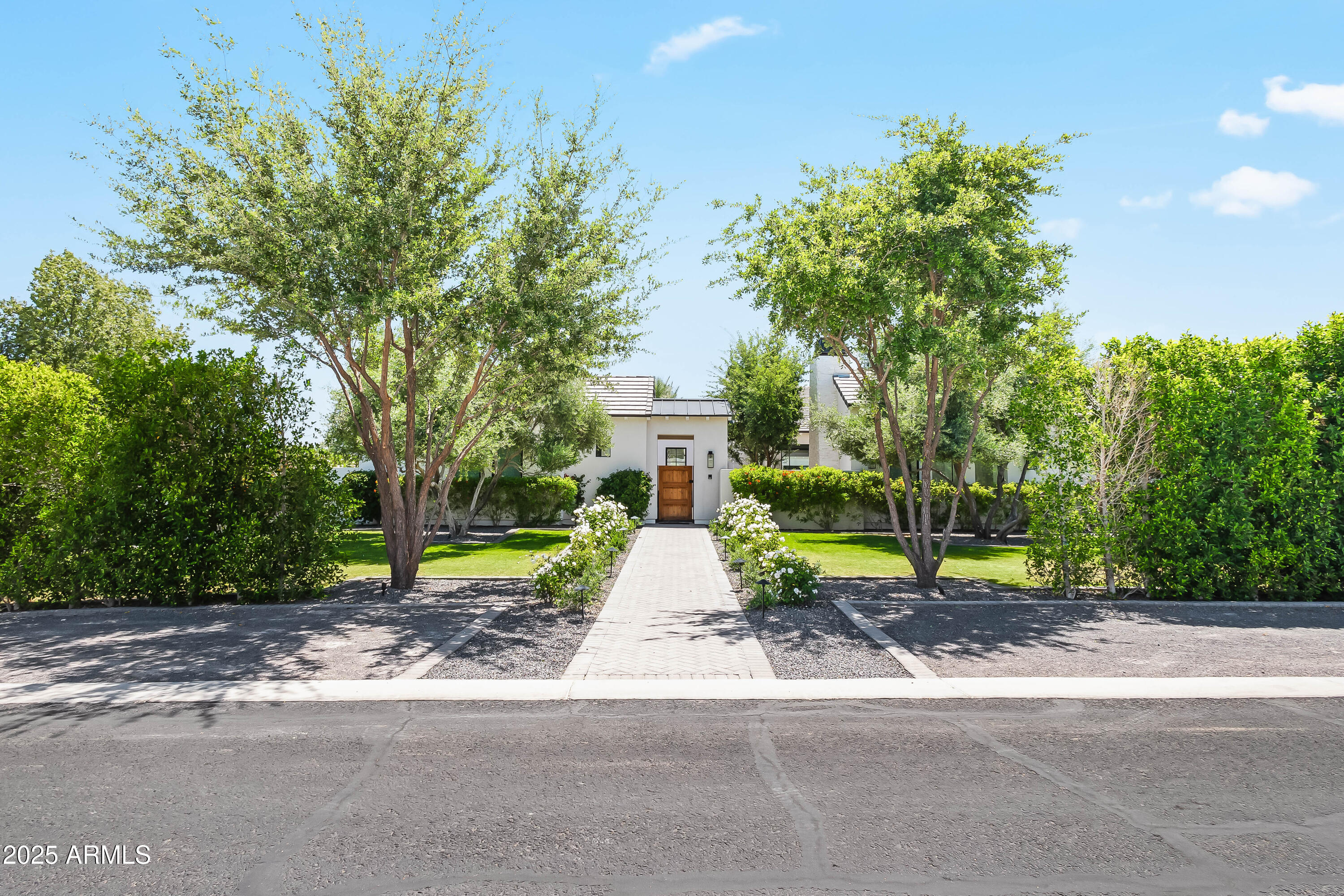 STONEVIEW - Residential