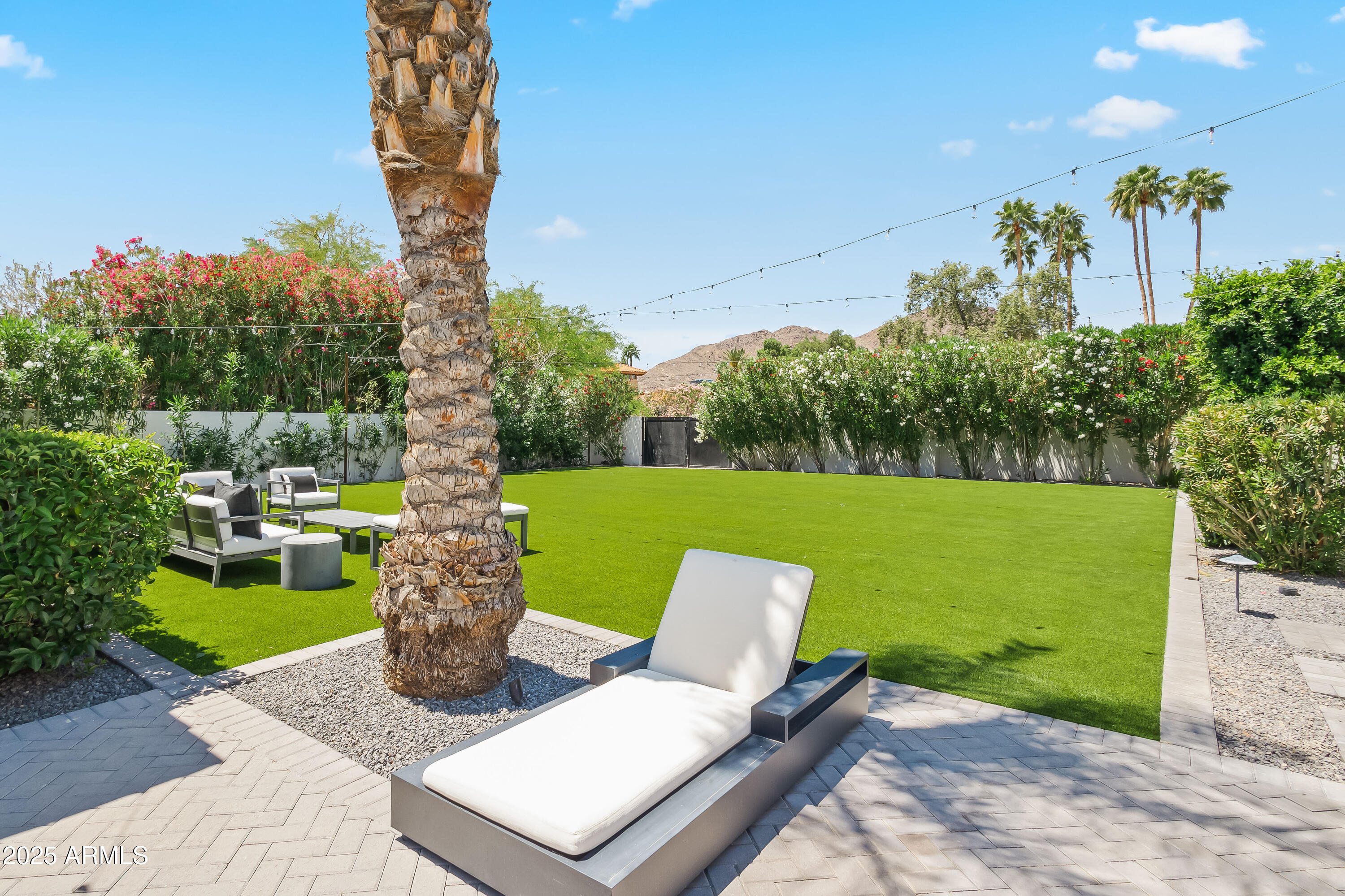 STONEVIEW - Residential