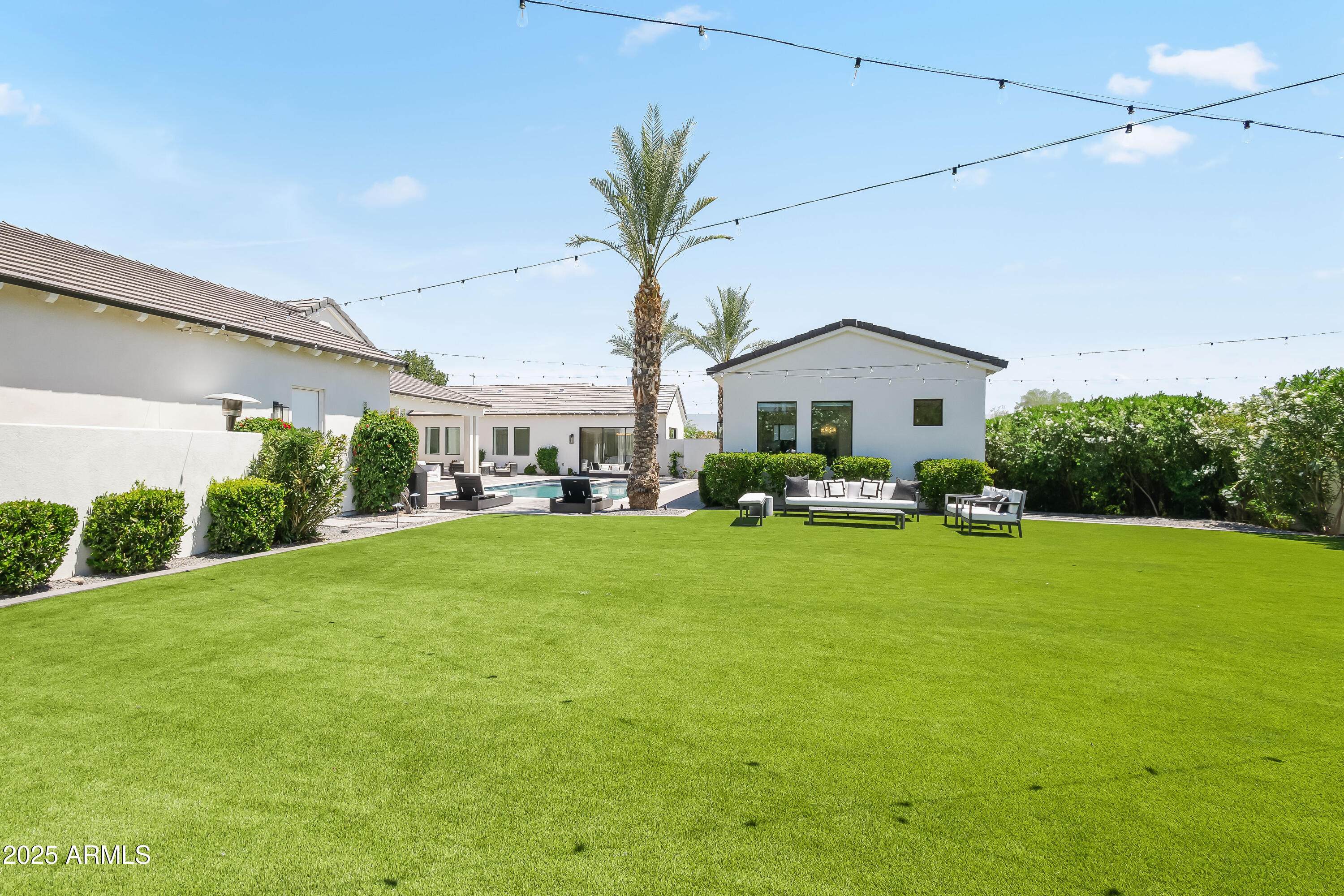 STONEVIEW - Residential