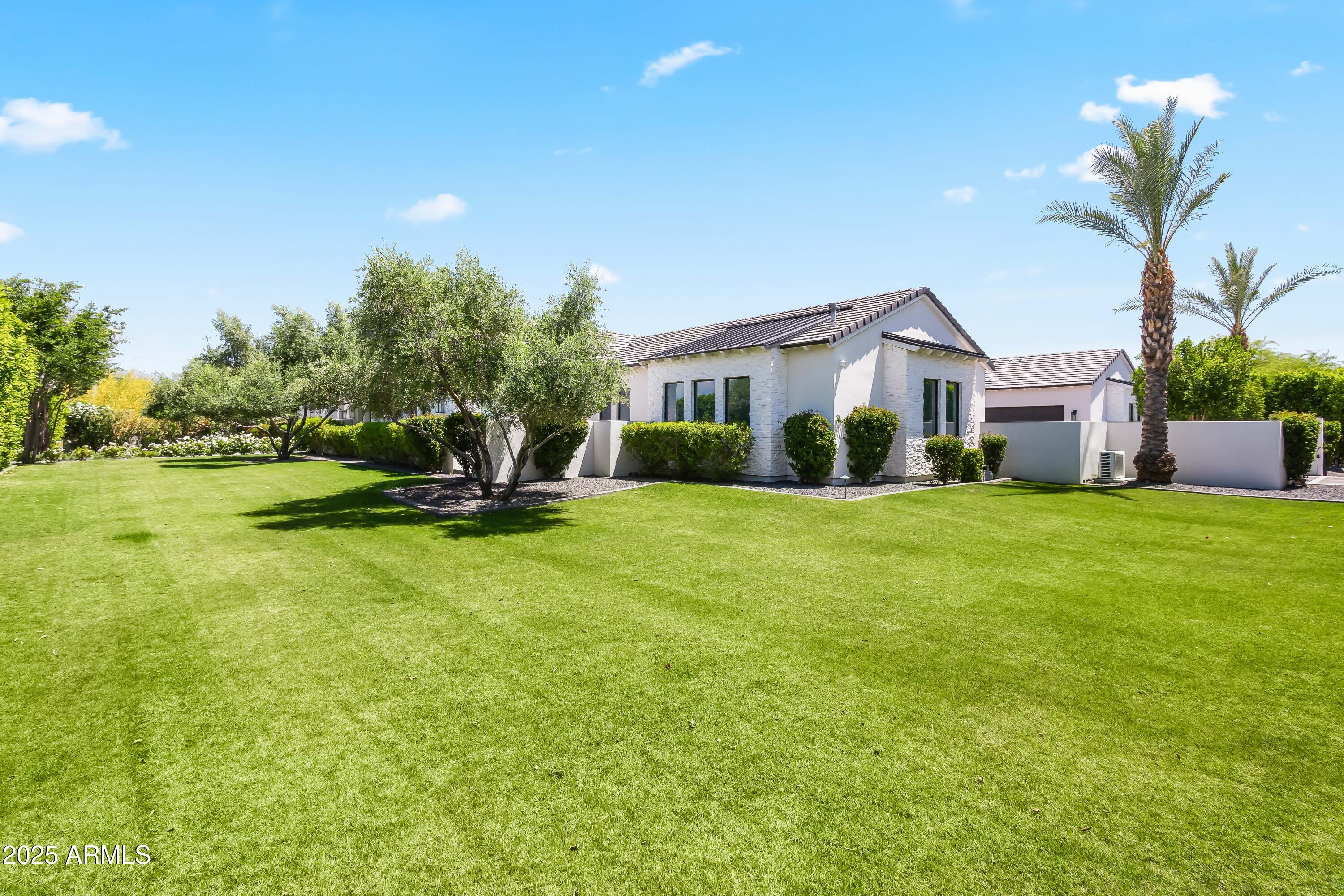 STONEVIEW - Residential
