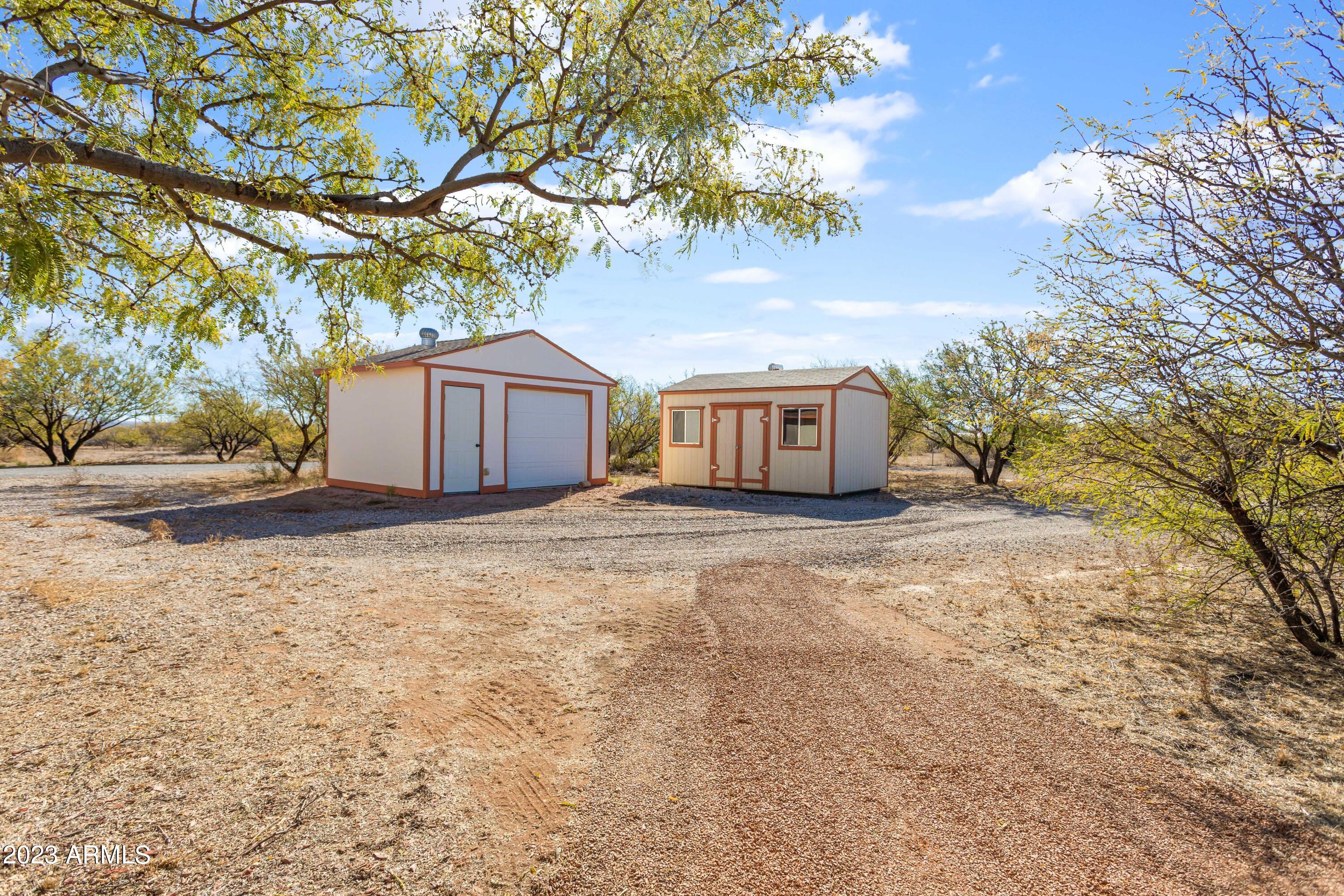 Compass point - Residential