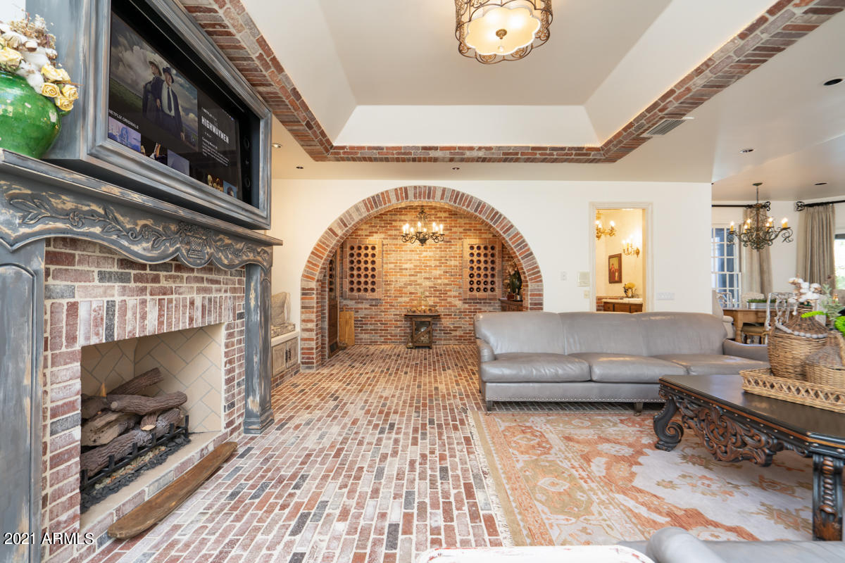 Camelback Country Estates - Residential