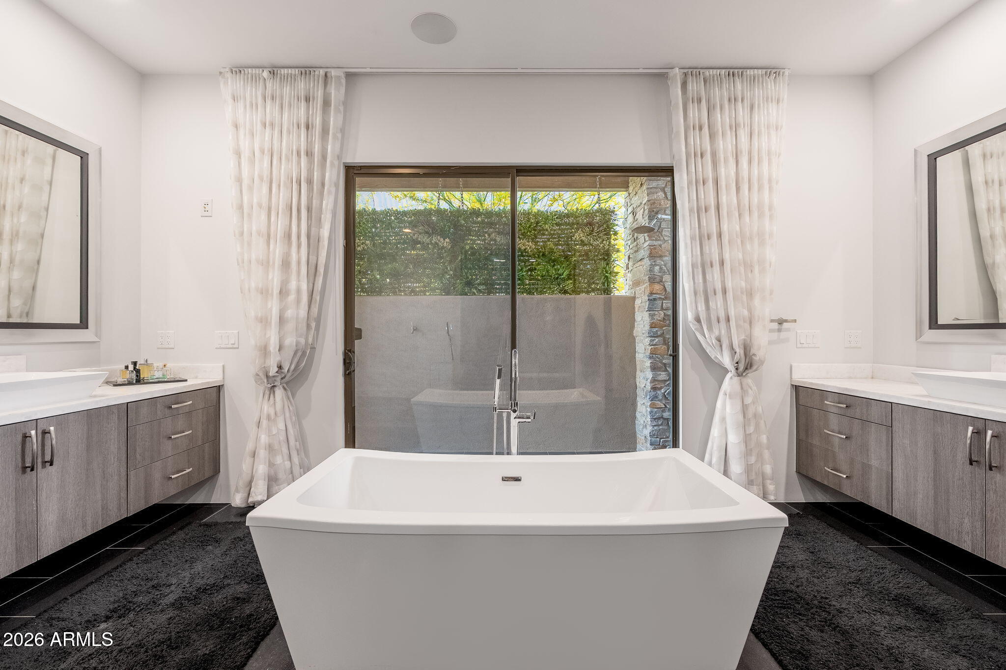 ARTESANO AT TROON CANYON - Residential