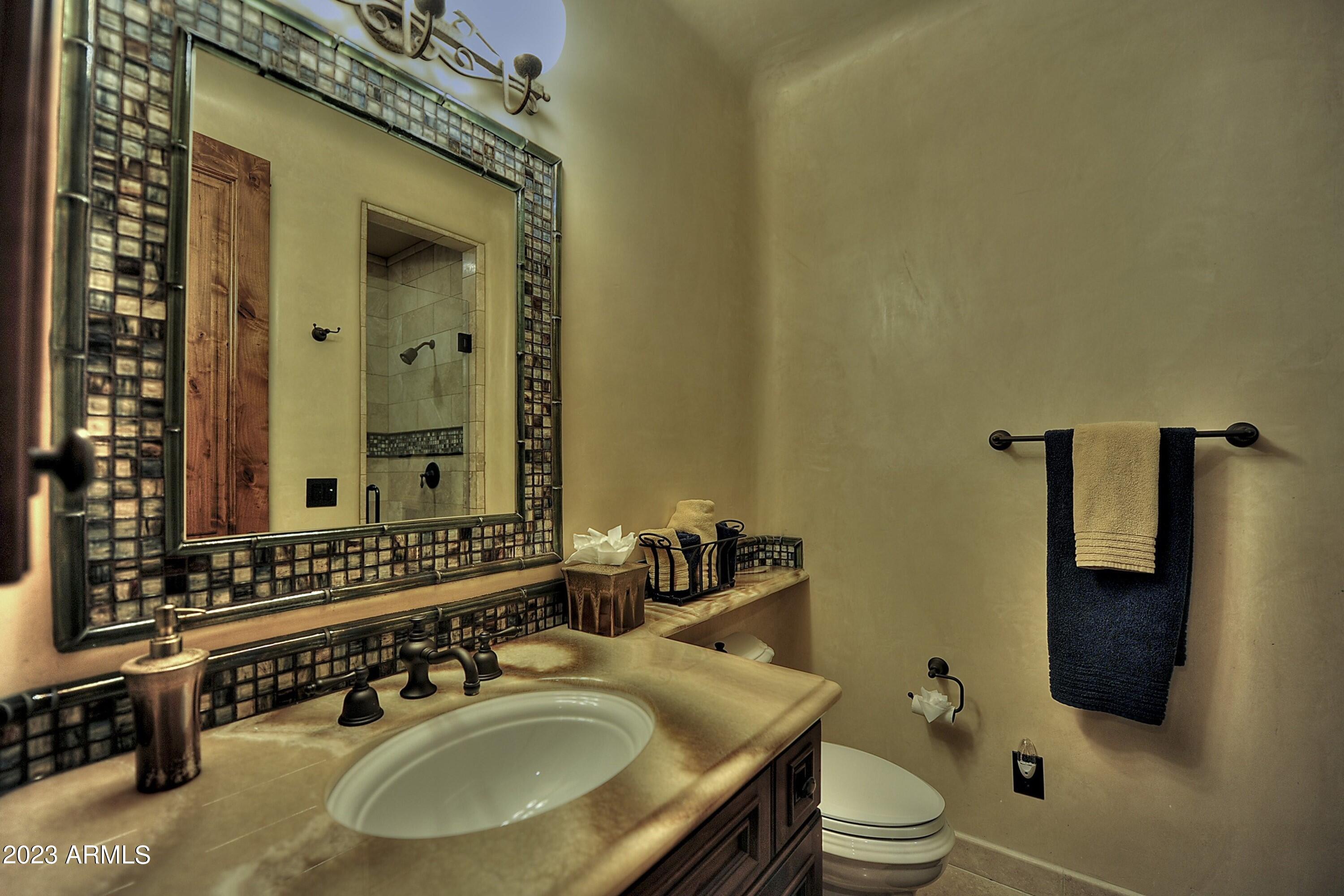 CUSTOM HOME - Residential