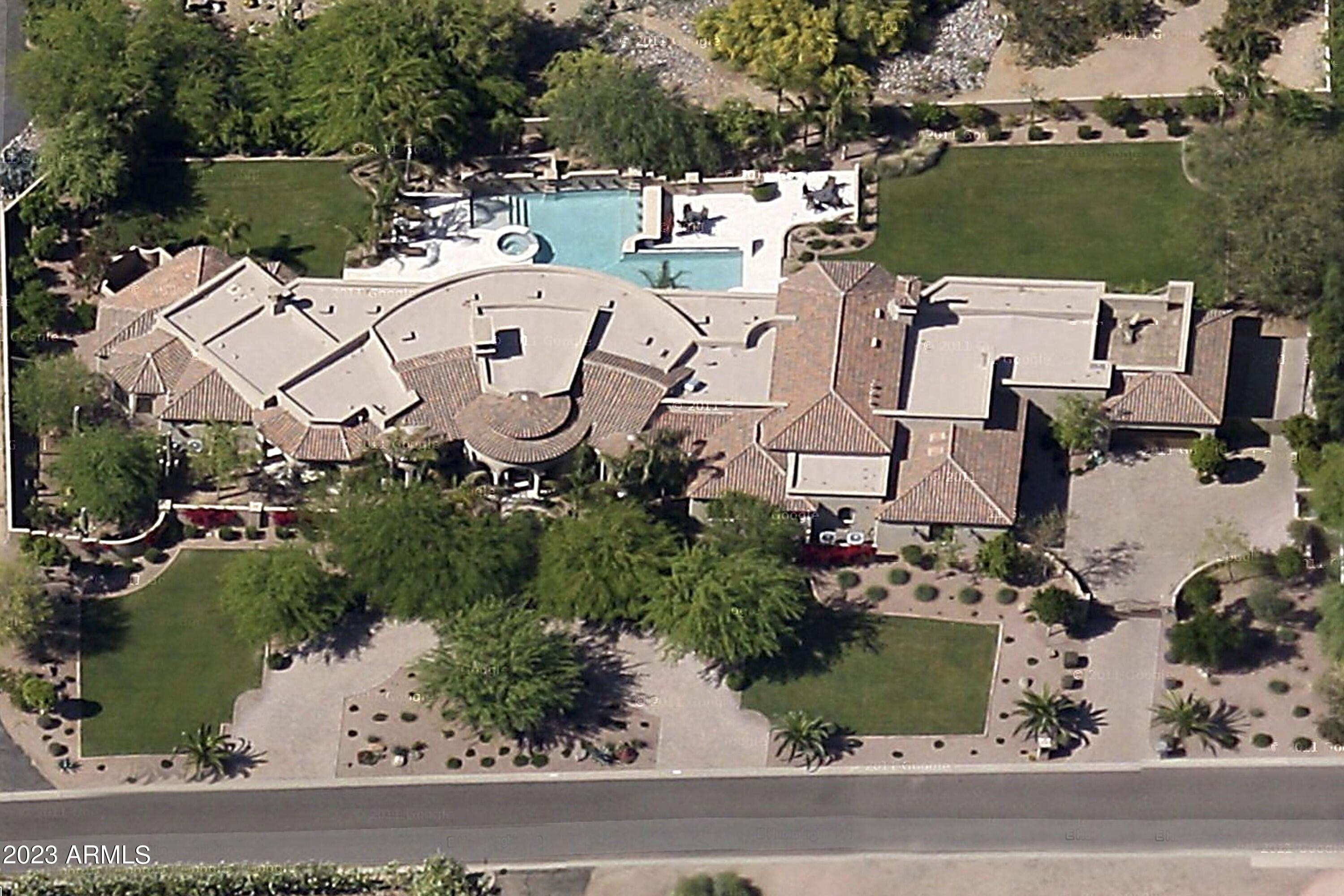 CUSTOM HOME - Residential