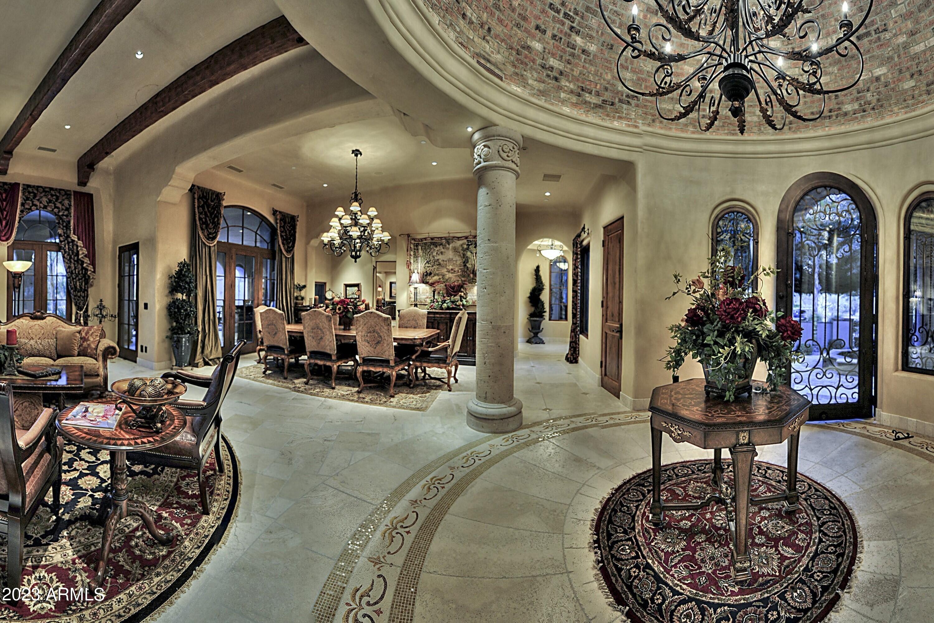 CUSTOM HOME - Residential