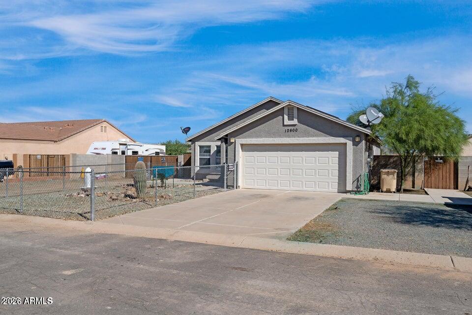 ARIZONA CITY UNIT FIFTEEN - Residential