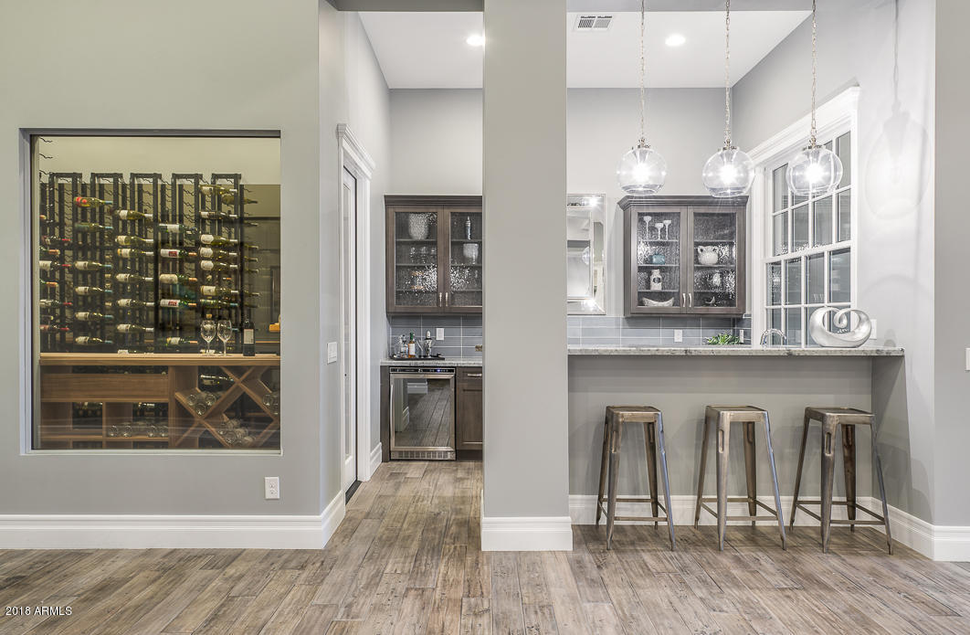 PARADISE COUNTRY ESTATES - Residential
