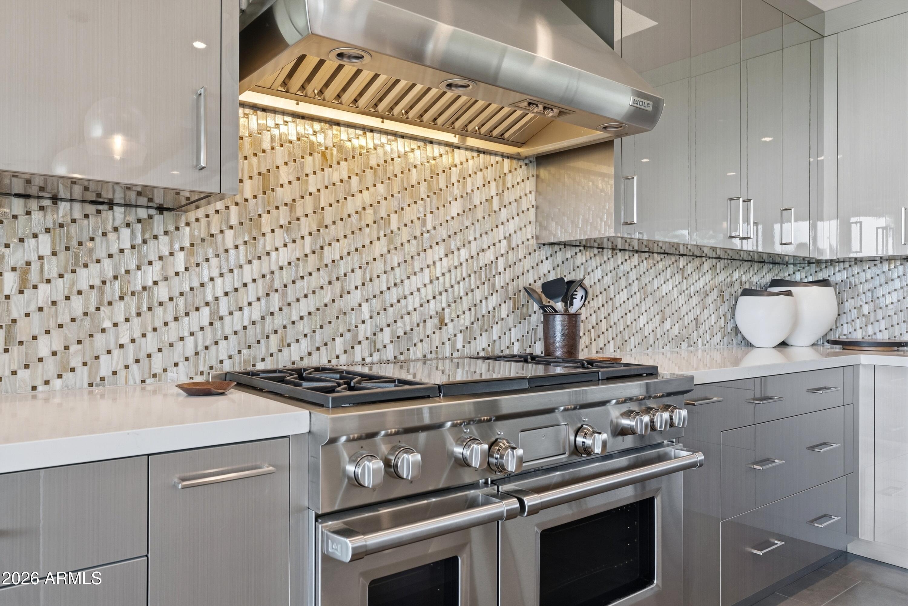 VILLAS AT MOUNTAIN SHADOWS CONDOMINIUMS - Residential